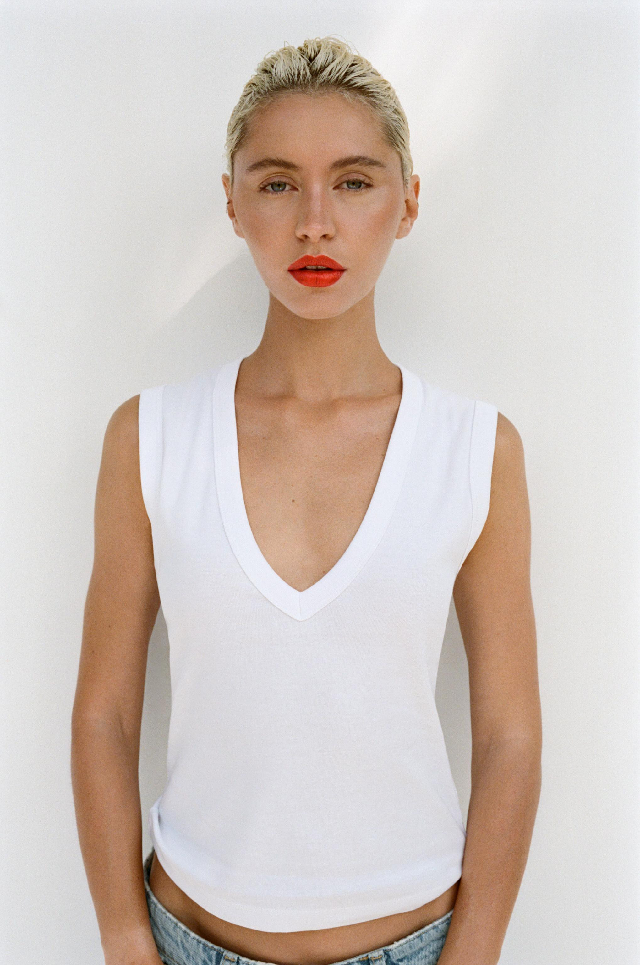 V-NECK TOP | Zara US