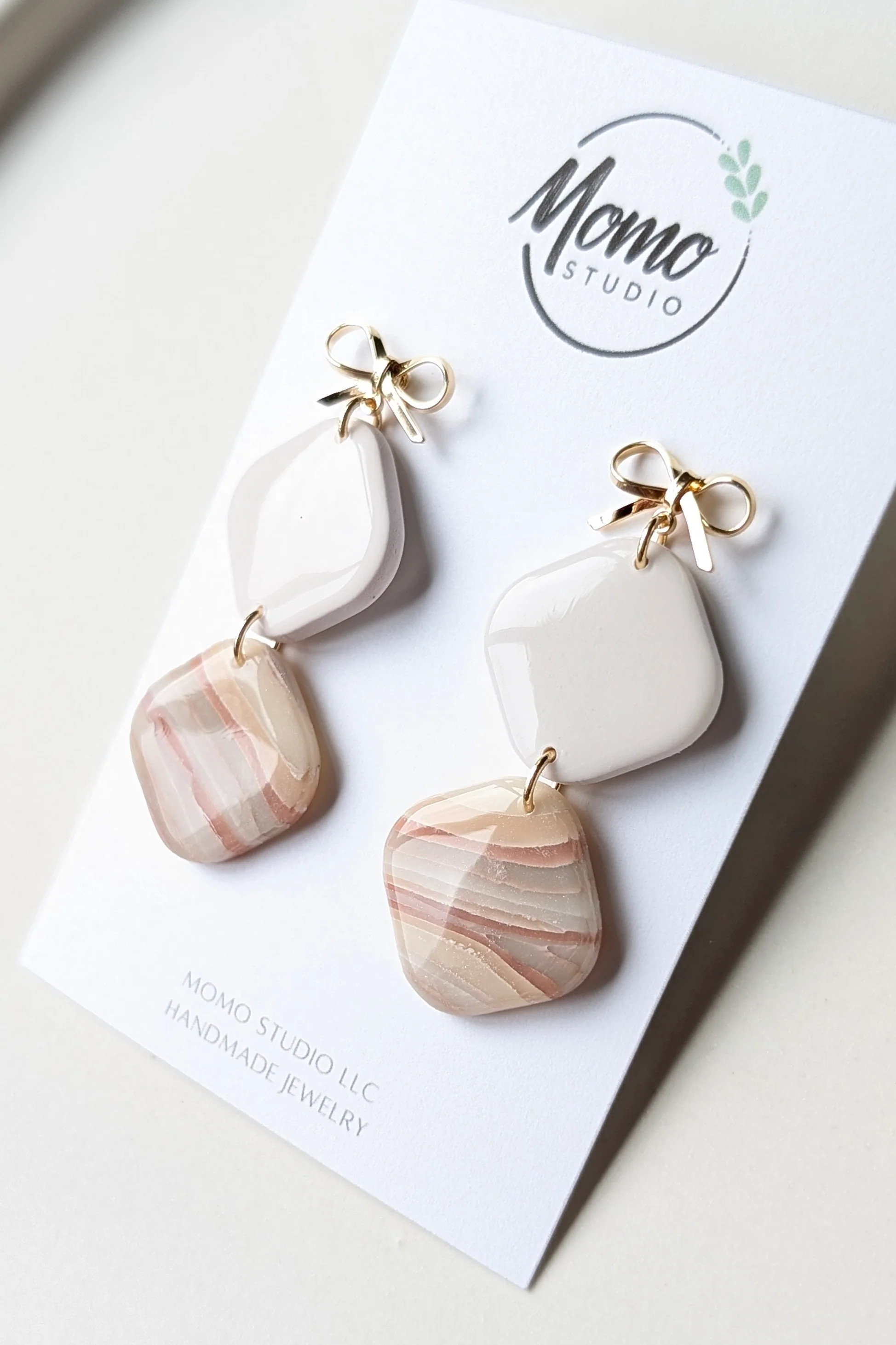 Dangles #16 - Geode Slab - Spring Flowers #1 Palette | Momo Studio