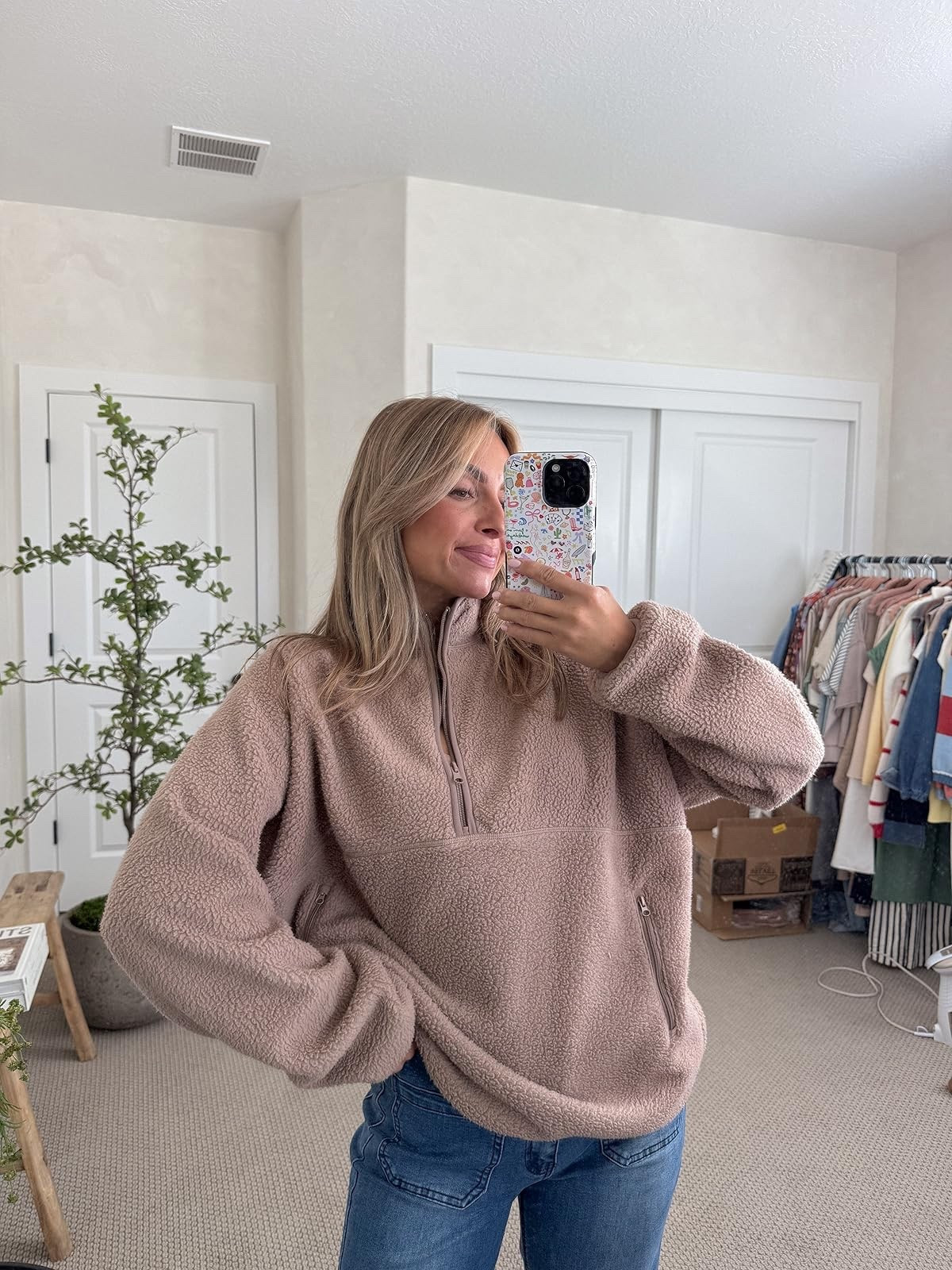 Aritzia fleece who?! 👀🤭 I SCREAMED when I saw this amazon fleece listing. It’s so soft and nice. 

Amazon fall fashion, Free People look for less, Amazon fashion finds, What I’m wearing this fall, Fall outfit, Utah Mom fashion.

#LTKFindsUnder100 #LTKSeasonal
