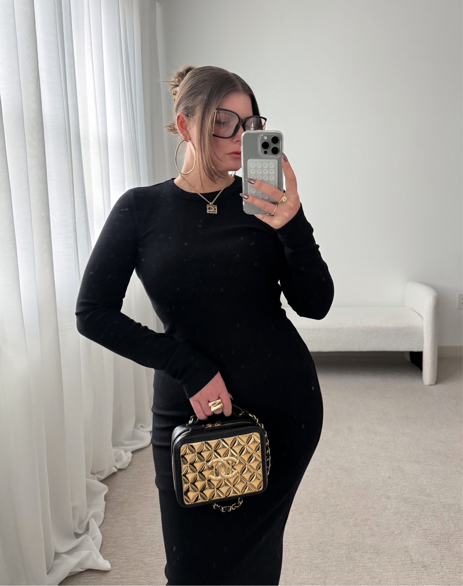 Dress runs tts. She’s smoothing and snatched



#LTKstyletip #LTKmidsize