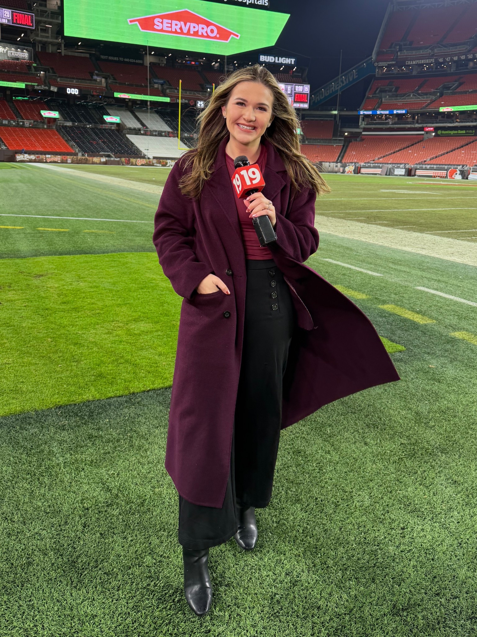 Last home game and Browns got the W! 🎉

#LTKootd #LTKFindsUnder100 #LTKWorkwear