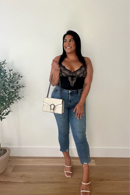 Casual date night outfit!
This shaping bodysuit is perfect for a night out, make it more casual with jeans but you can dress it up. I am wearing a size XL as a size 12. 


Midsize fashion, midsize style, amazon finds 

#LTKunder50 #LTKstyletip #LTKmidsize