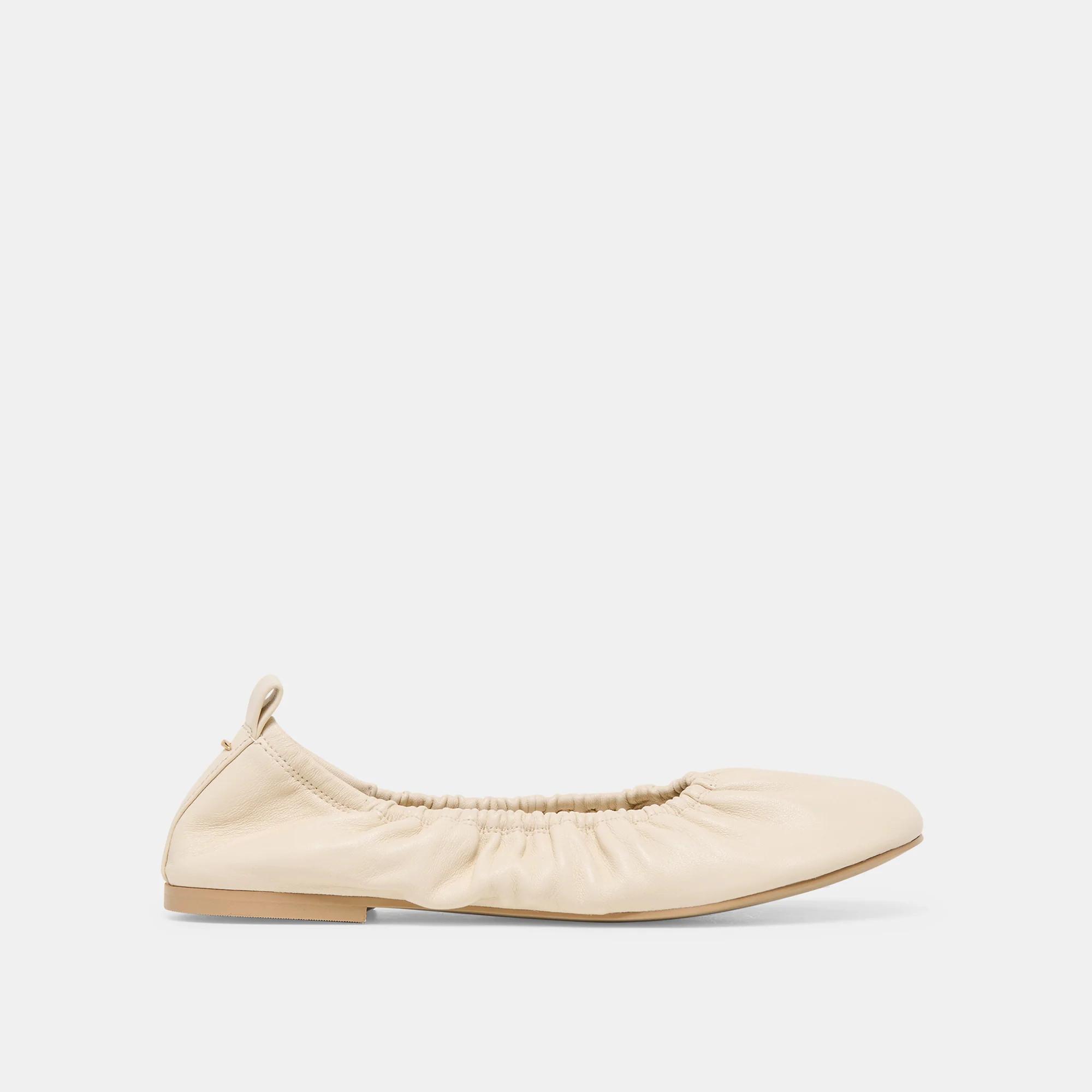 Conrad Ballet Flats Bone Leather | DolceVita.com