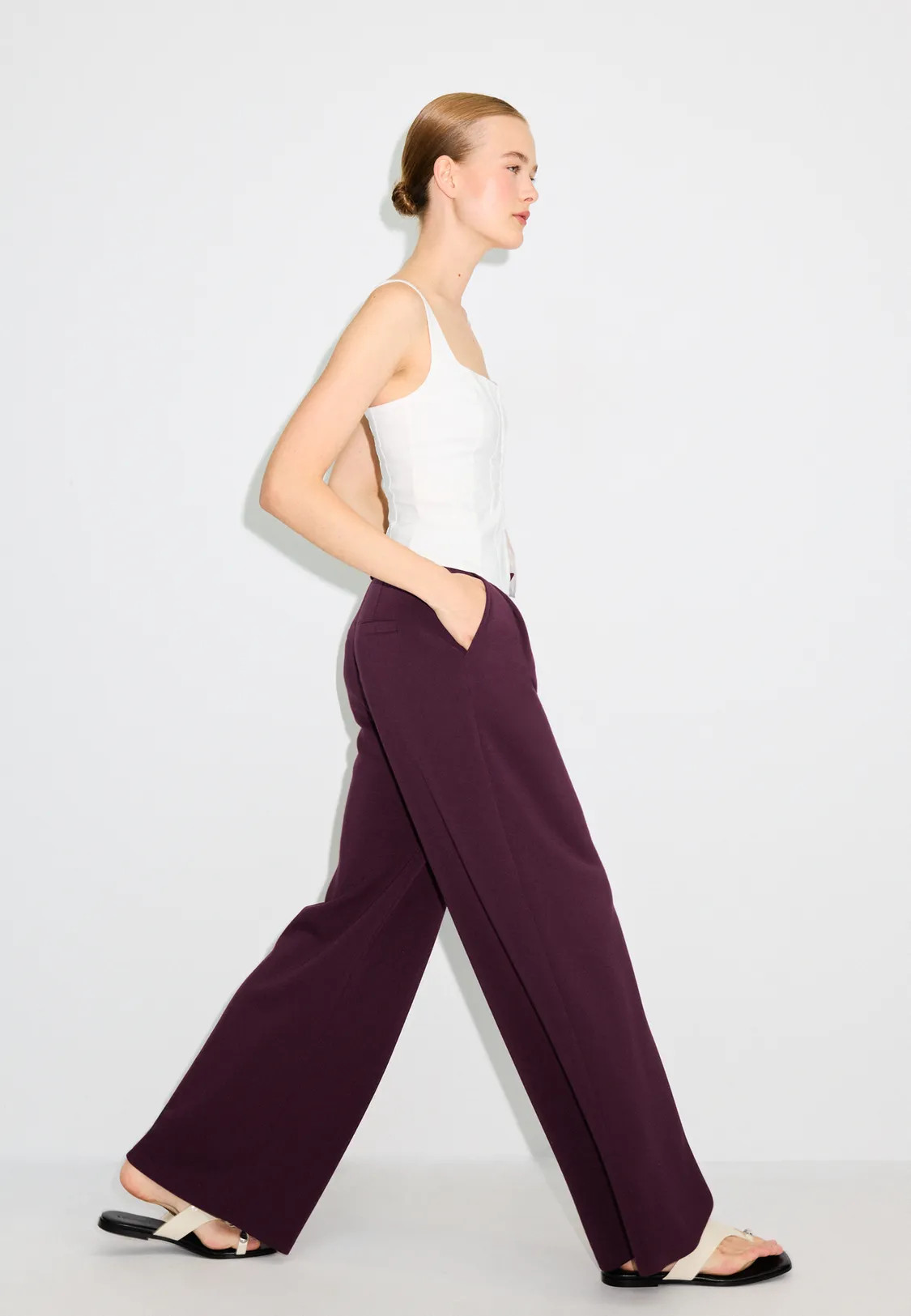 Hose mit weichem Griff - Mode f\u00fcr Damen | Stradivarius Deutschland | Stradivarius DE