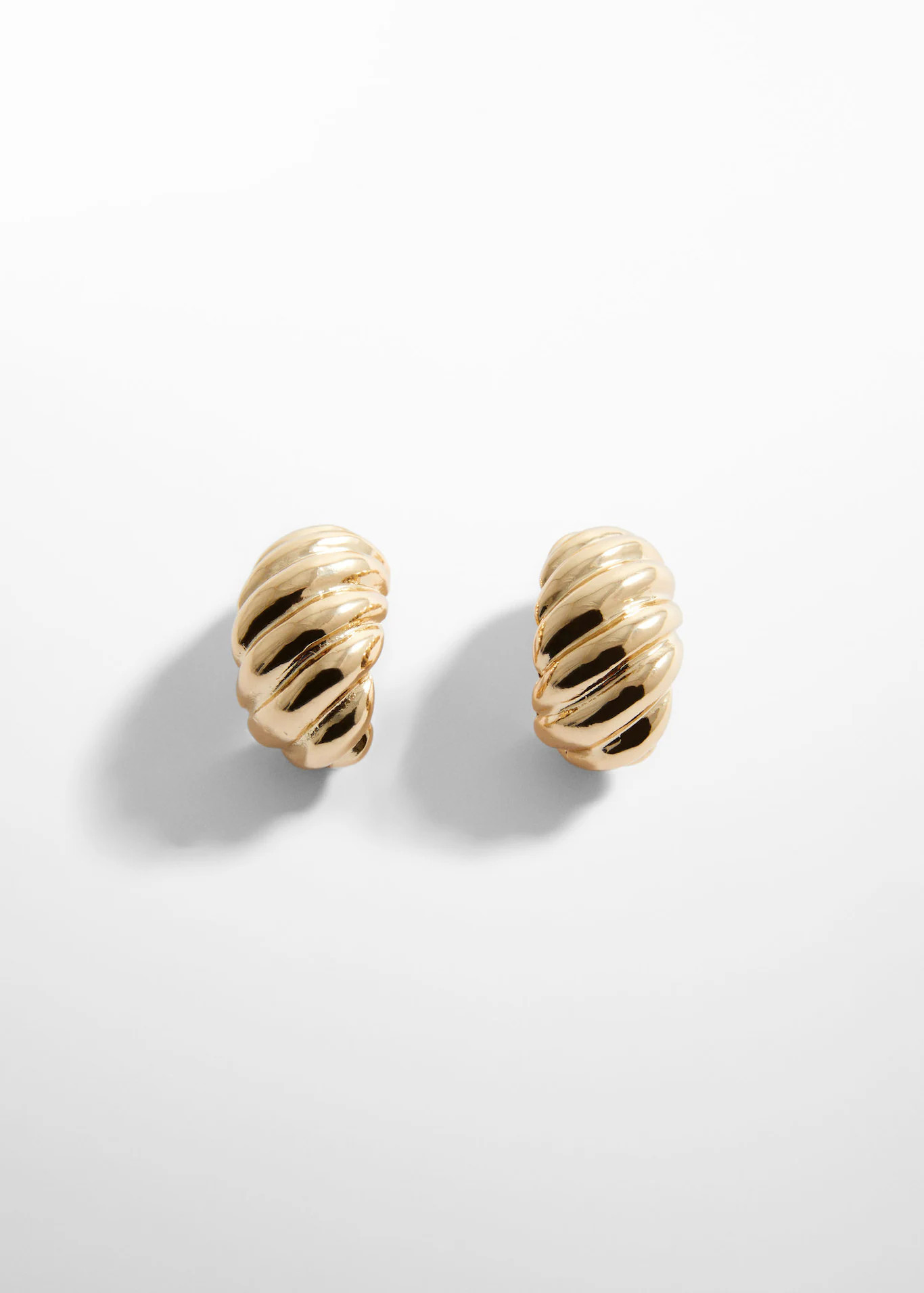Coiled earrings -  Women | Mango USA | MANGO (US)