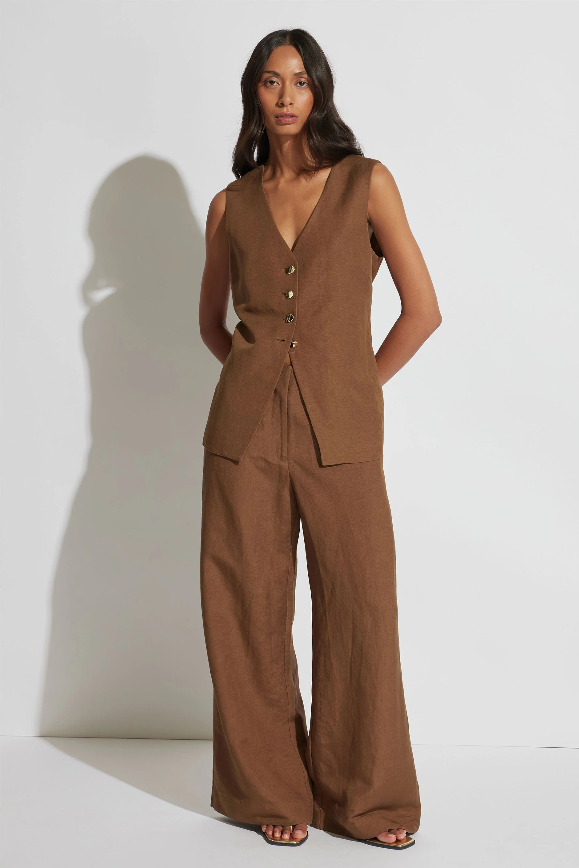 Alyssa Linen Blend Pant - Carob | DECJUBA | DECJUBA