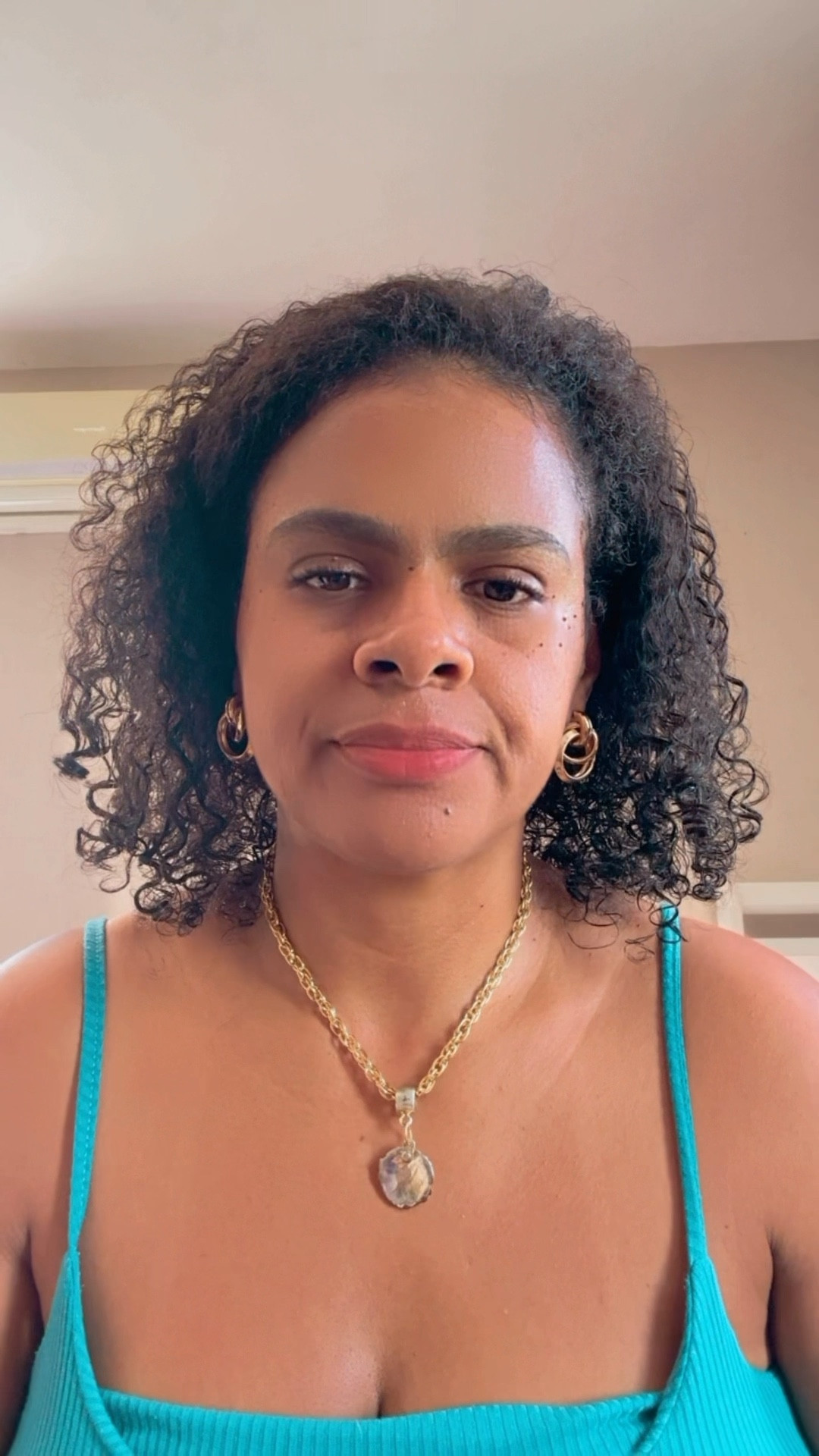 Dica refrescante para a pele: experimente o Hidratante Gel Hidra Neo da Eudora e sinta a hidratação leve e duradoura que sua pele merece! 💧✨ #DicaDeBeleza #HidratacaoEudora

#LTKVideo #LTKbeauty #LTKbrasil