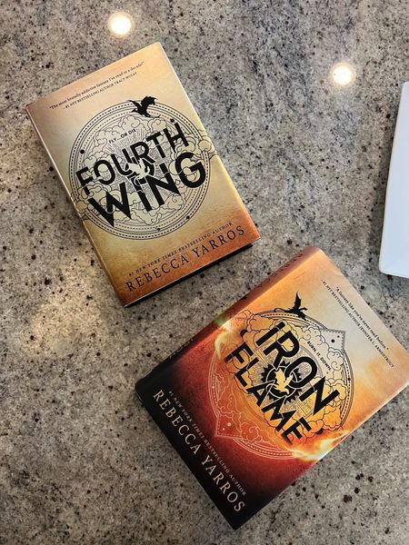 Fourth Wing & Iron Flame were 🔥 

Books booktok fantasy


#LTKhome