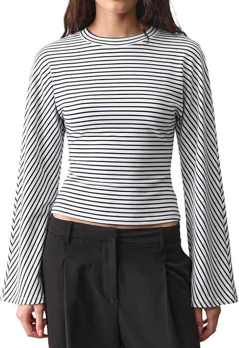 QINSEN Women's Crew Neck Long Sleeve Top Cinched Waist Stretch T Shirts | Amazon (US)