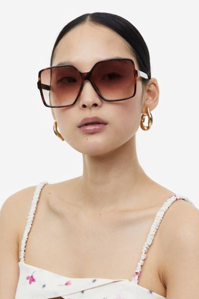 Oversized zonnebril | H&M (DE, AT, CH, NL, FI)