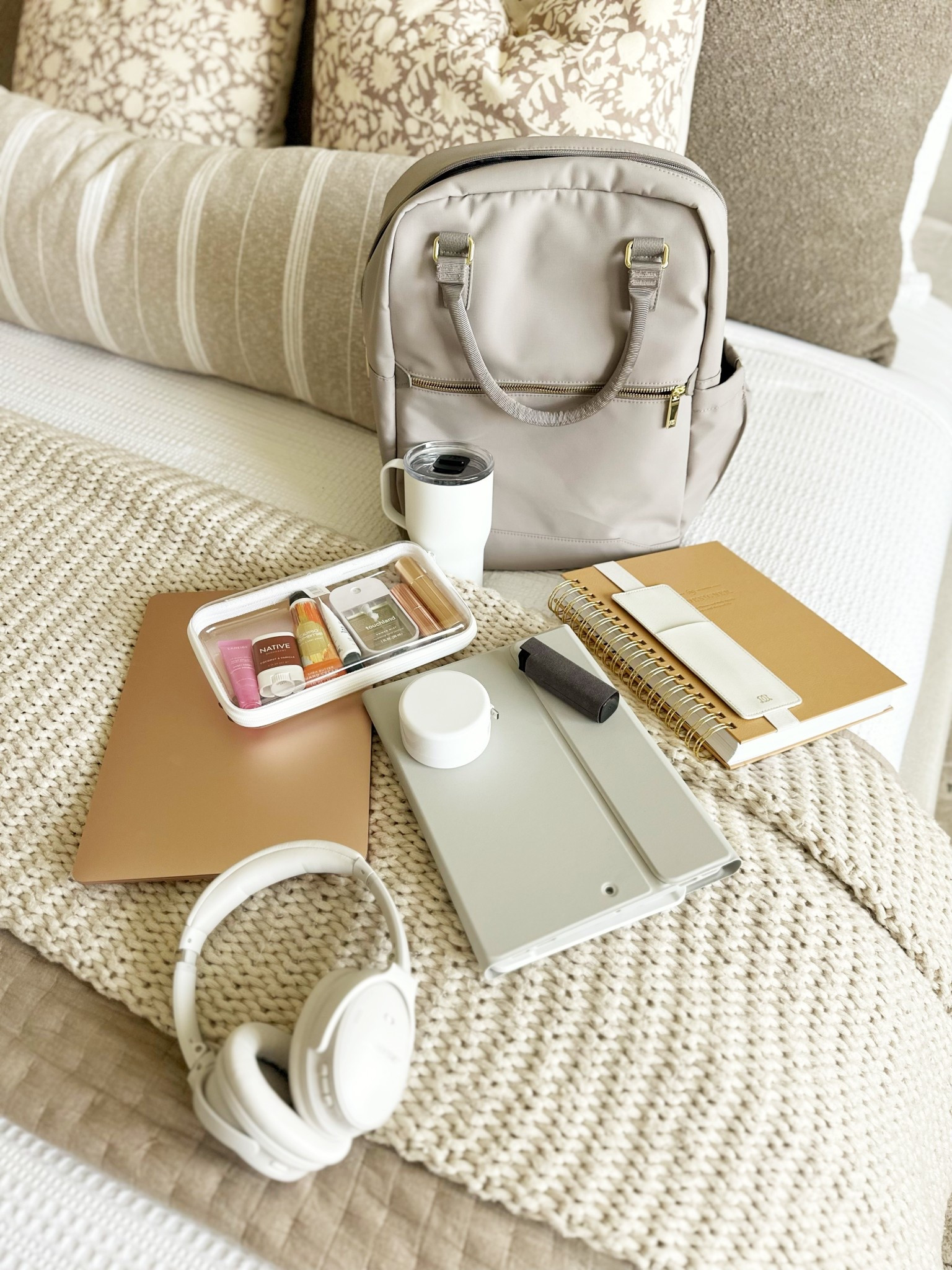 The things that actually make it into my bag on busy days 🙌🏼 If you’re a college girl, in your corporate era, or just living that busy life, having a bag that’s packed right seriously makes a difference. 

#LTKItBag #LTKWorkwear #LTKFamily