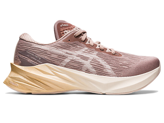 $140.00 | ASICS (US)