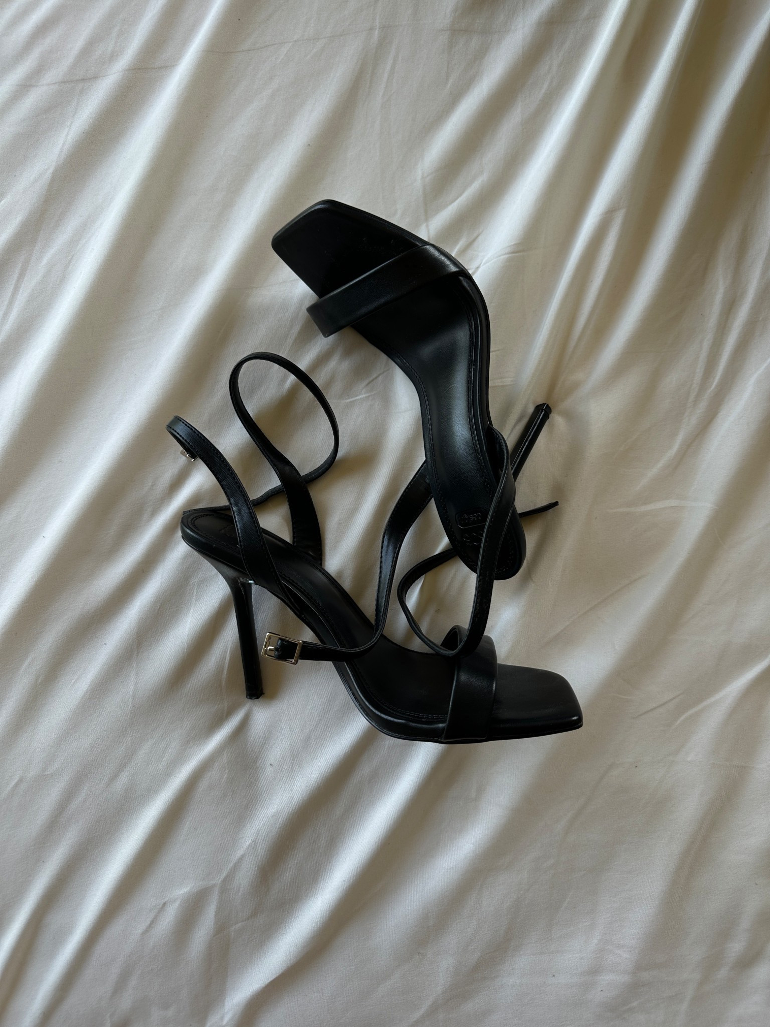 Black strappy heels> 

#LTKStyleTip #LTKShoeCrush #LTKFindsUnder50