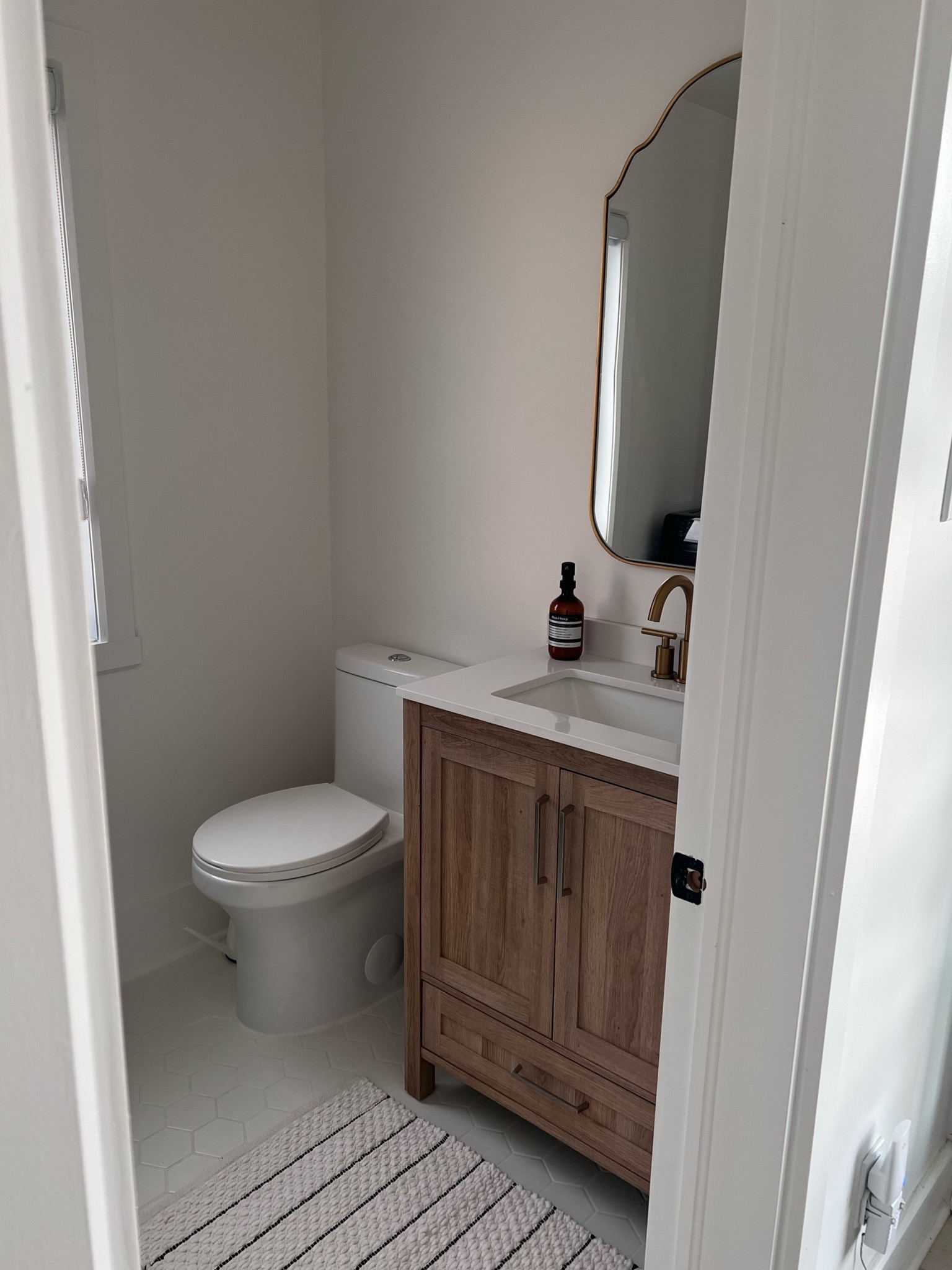 Simple & Sleek 🤍

#LTKFind #LTKfit #LTKhome