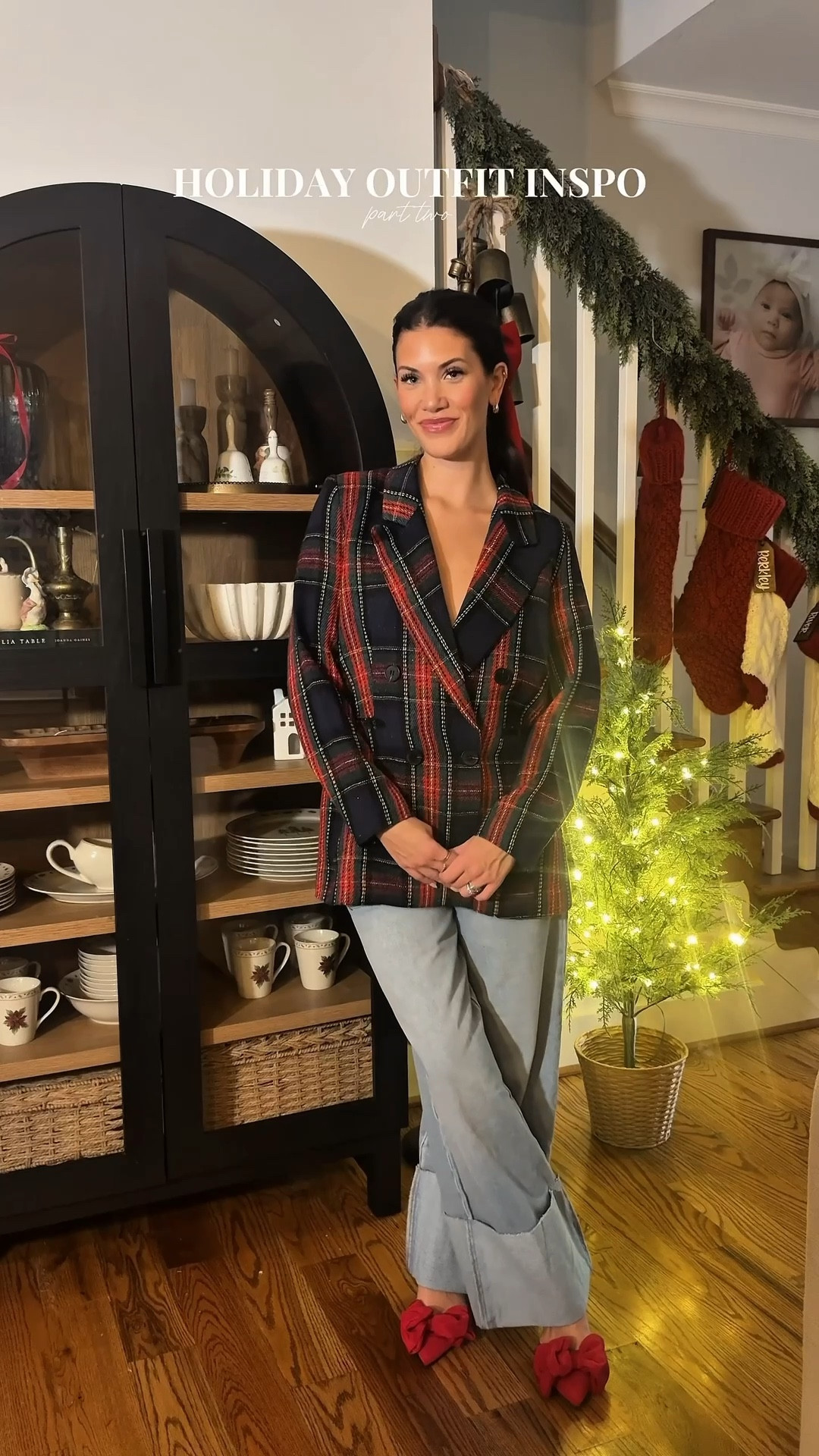 The perfect holiday blazer and denim outfit! 

Holiday outfits, Christmas outfits, Christmas outfit, Christmas blazer

#LTKHoliday