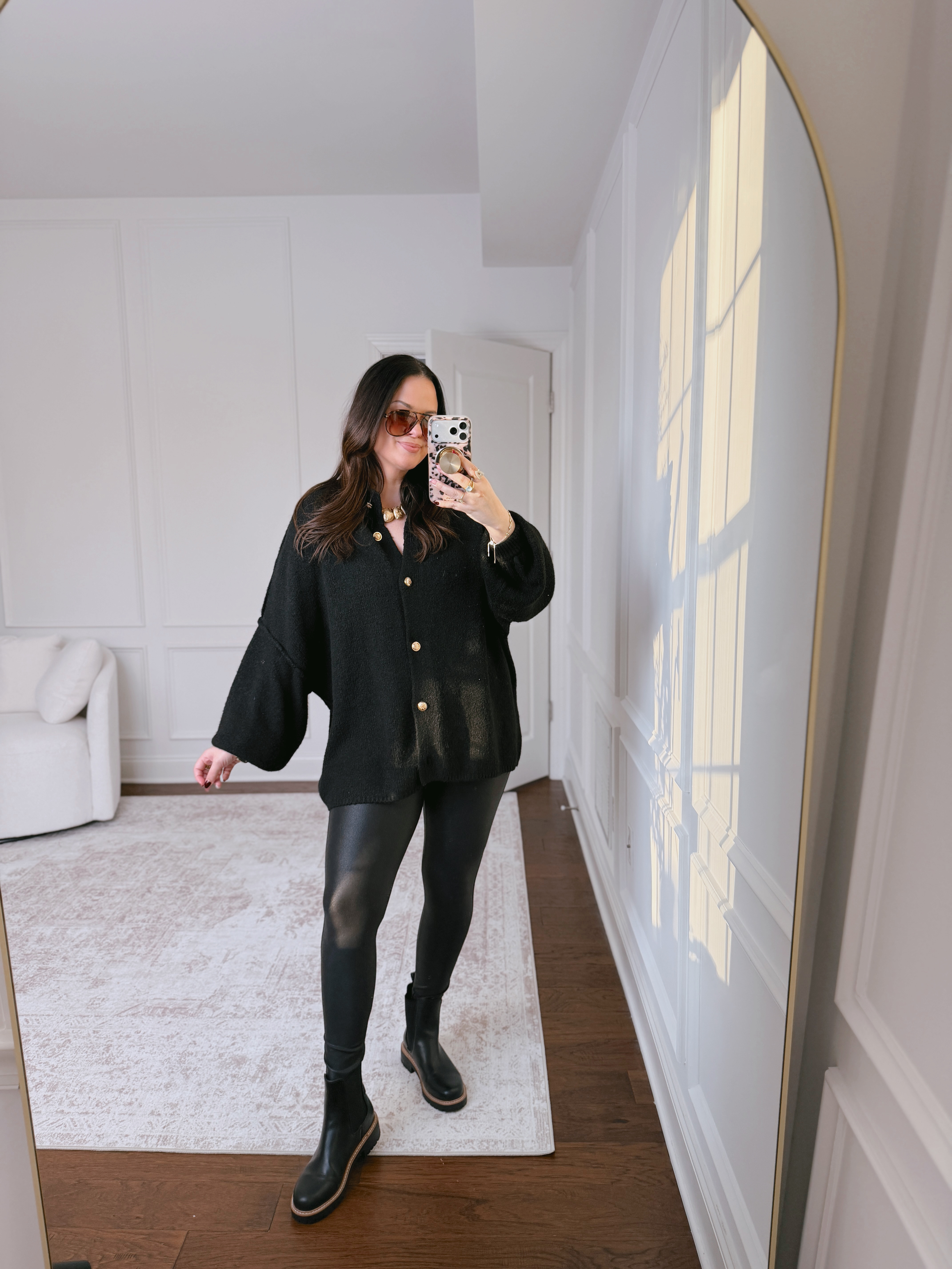 Casual comfy cute outfit.. wearing a large in everything here! 

 #LTKootd #LTKMidsize #LTKFindsUnder50