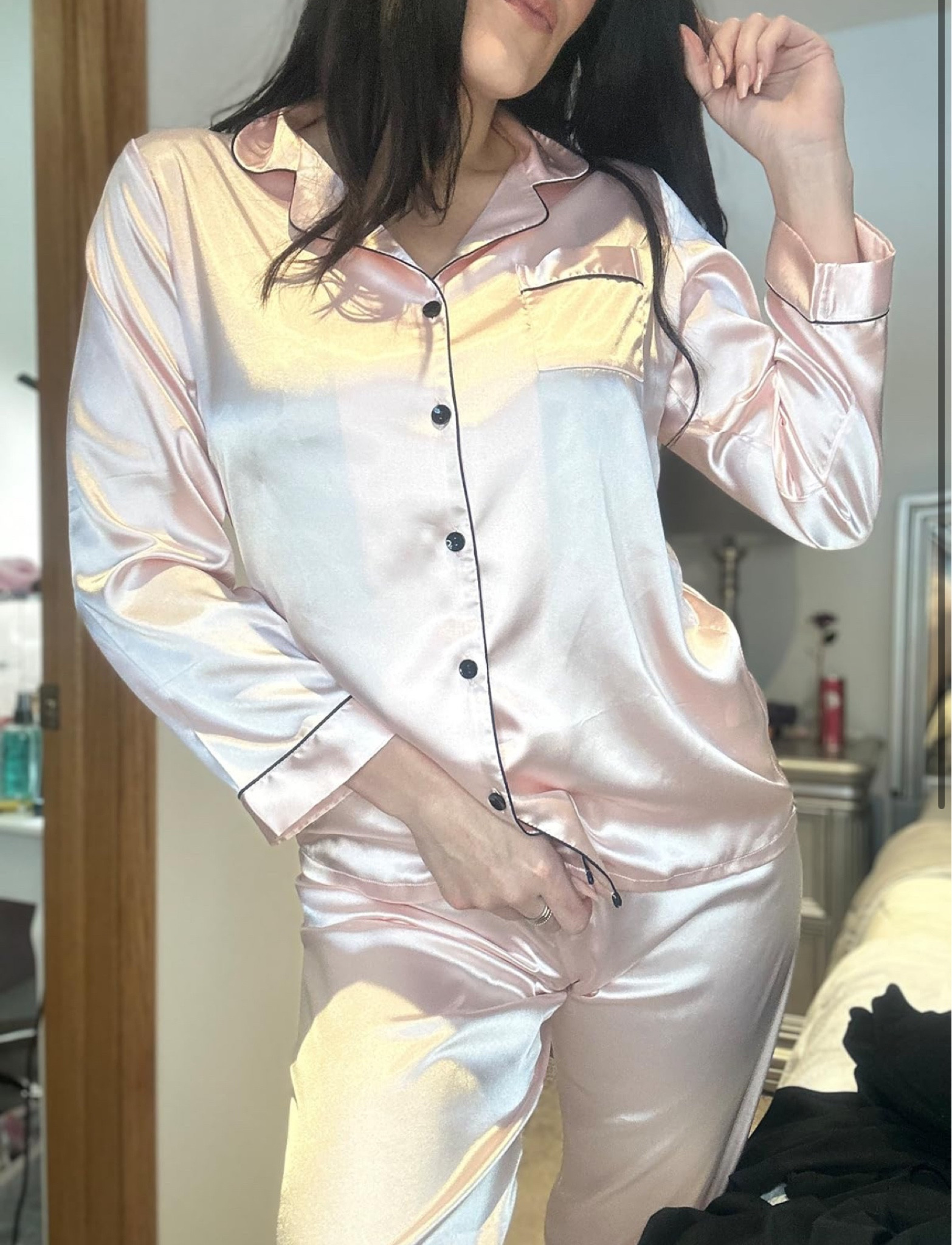 Ekouaer Women's Summer Classic Button Down Long Satin Silk Pajama Set


#LTKparties #LTKhome #LTKfindsunder100