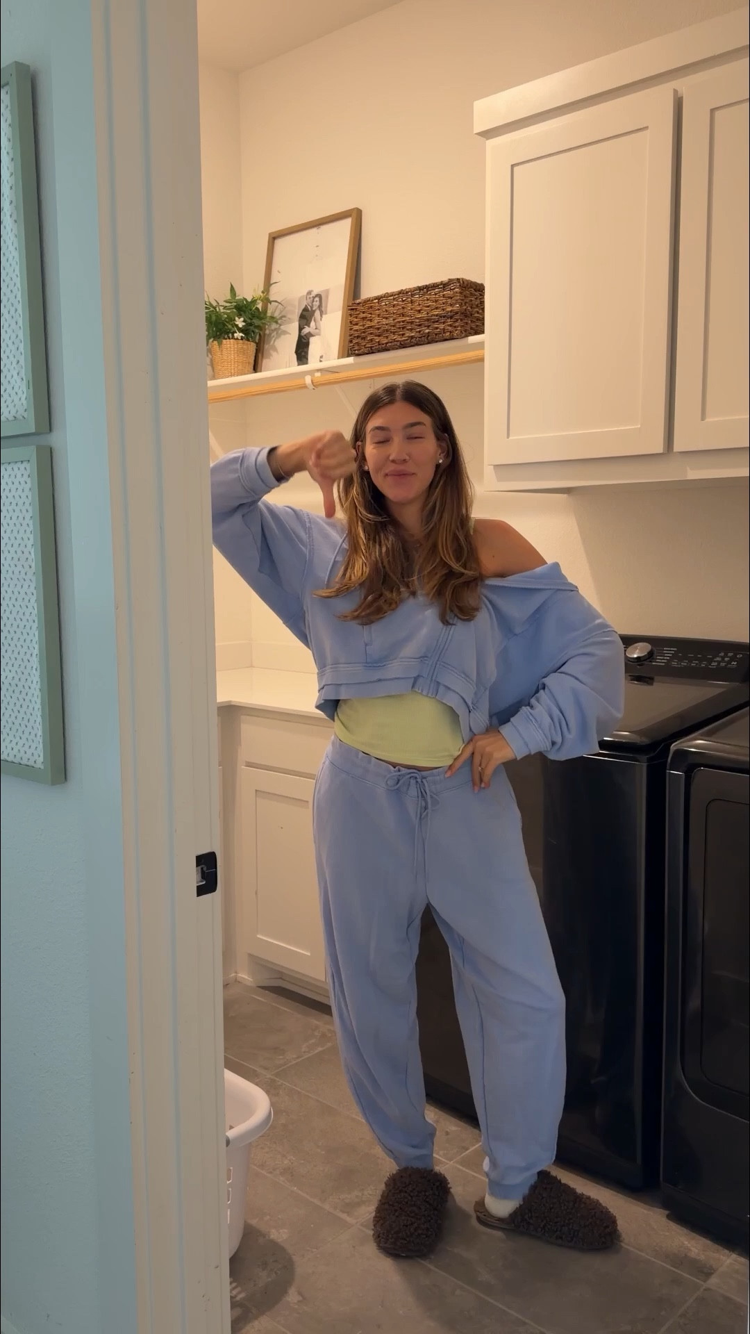 Laundry room refresh but make it cute 🤍 I upgraded my everyday essentials with @Wayfair and it honestly makes the whole space feel so much more put together (and functional). From storage to the little details, everything just works better now. #springcleaning
#Ad #Wayfair #WayfairPartner