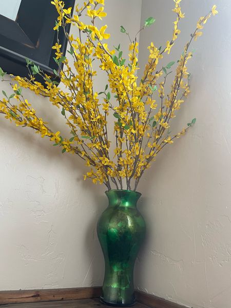 Love the pop of yellow color with these artificial branches for summer

#LTKunder50 #LTKfamily #LTKhome