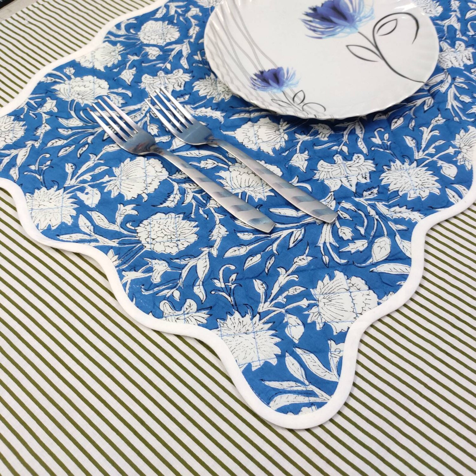 Baby blue linen table mats with scallop edges in white for | Etsy | Etsy (US)