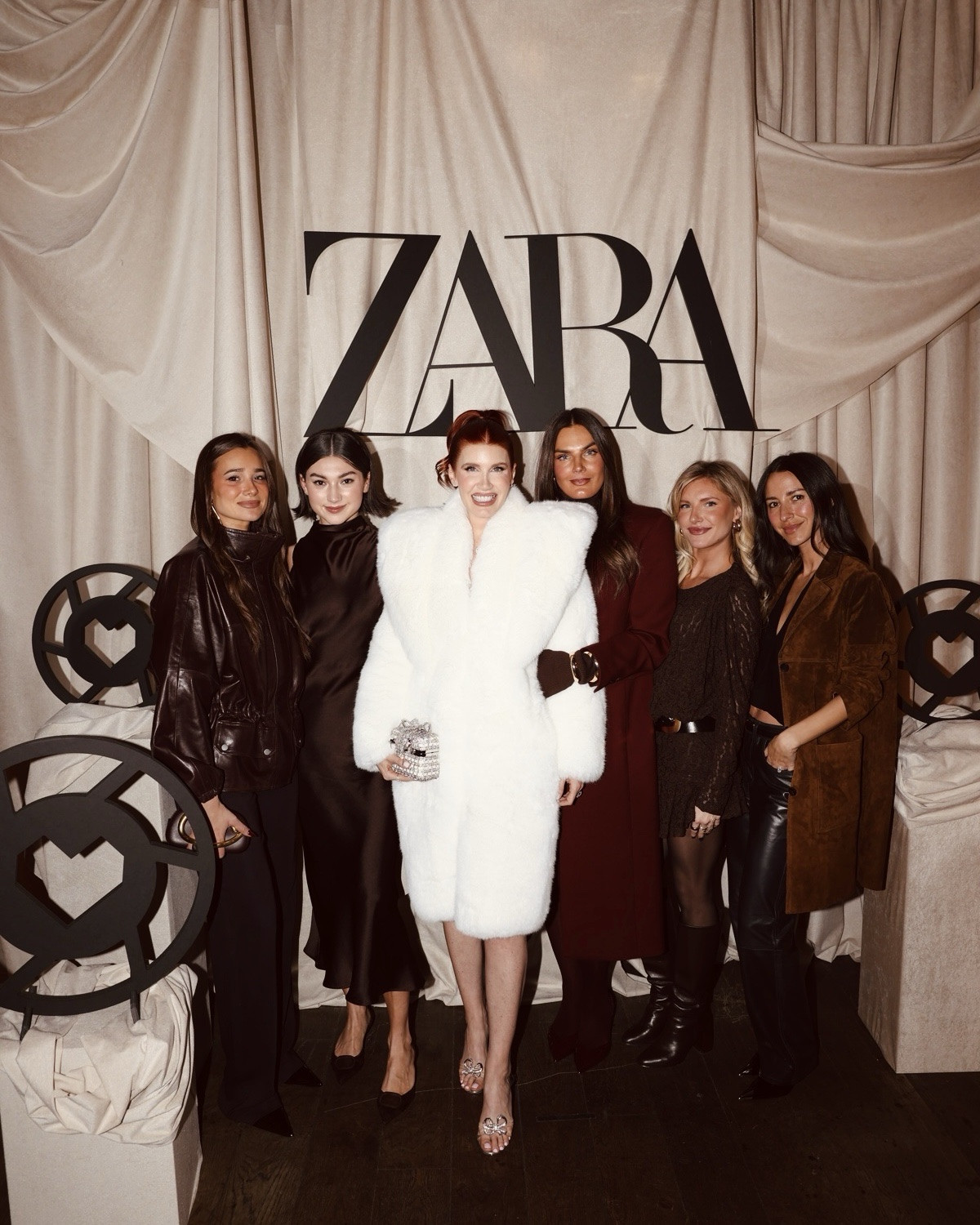 #LTKNYFW throwback with some of my favs throughout the years. 

Tag me on LTK🤍

@weworewhat @katebartlett @tezza @acquired.style @ariellecharnas 

@leoniehanne 

@authentically.b @shaymone @meghanwilcox 

@kerrently 

@jourdansloane 

@paolaalberdi 

@olivia_palermo 

@kaylor.martin 

@leoniehanne @clairerose 

#LTKgrwm #LTKNYFW #LTKTravel