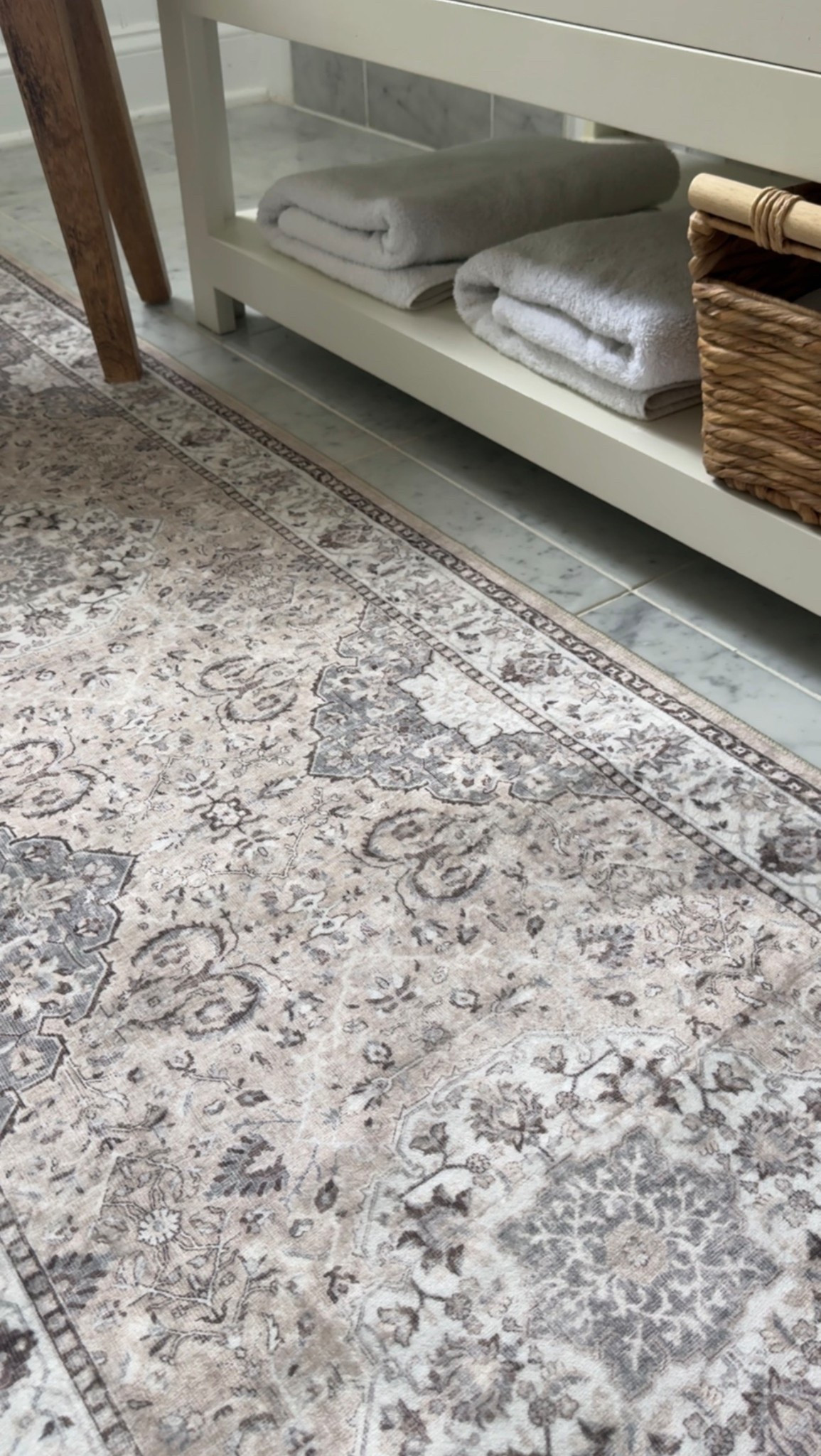 This gorgeous runner is only $20 and machine washable! 

#LTKHome