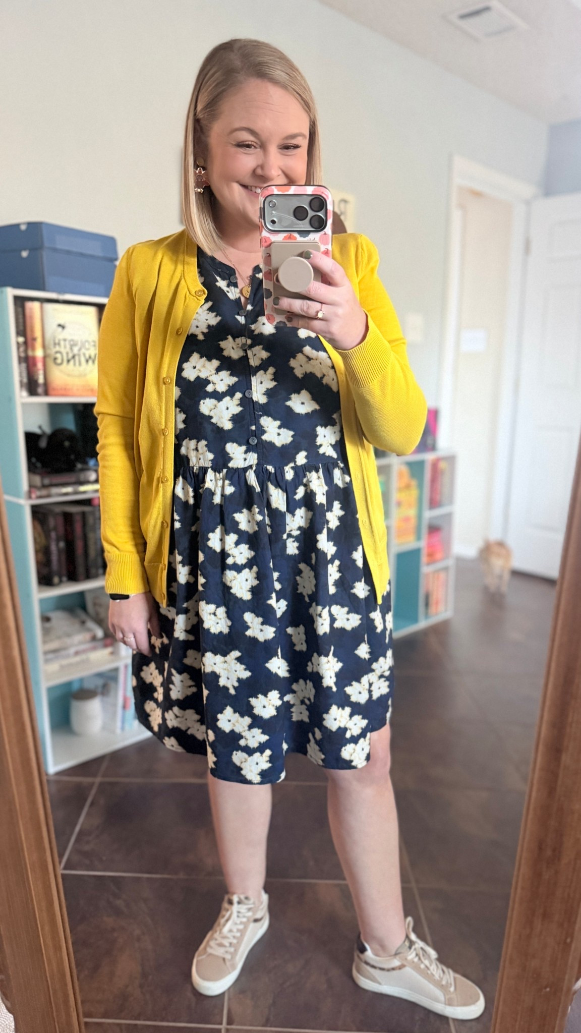 Bringing the sunshine to the classroom today ☀️
Comfy, colorful, and teacher-approved! 

#LTKFindsUnder50 #LTKMidsize #LTKWorkwear