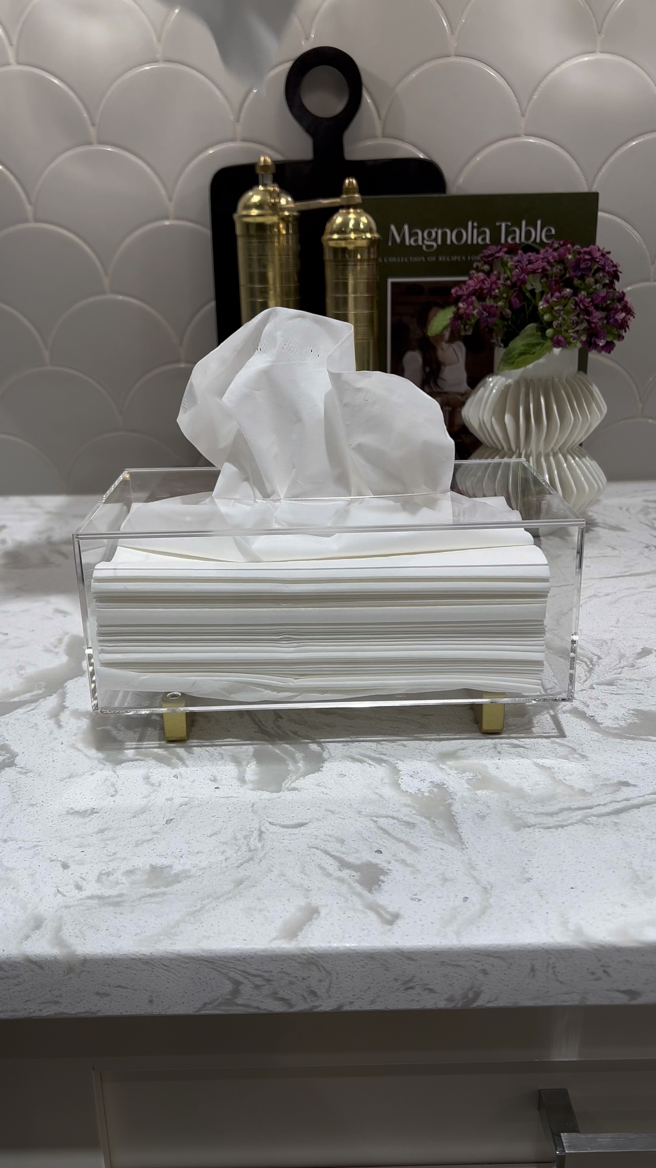 I love this acrylic tissue paper holder. It adds an elegant touch to any space. Style it on your bathroom or on any side table! 💕

Kleenex holder 
Tissue holder 
Salt and pepper mill 
Wooden pedestal tray
Small white vase
Countertop styling 

#LTKHome #LTKSaleAlert #LTKStyleTip