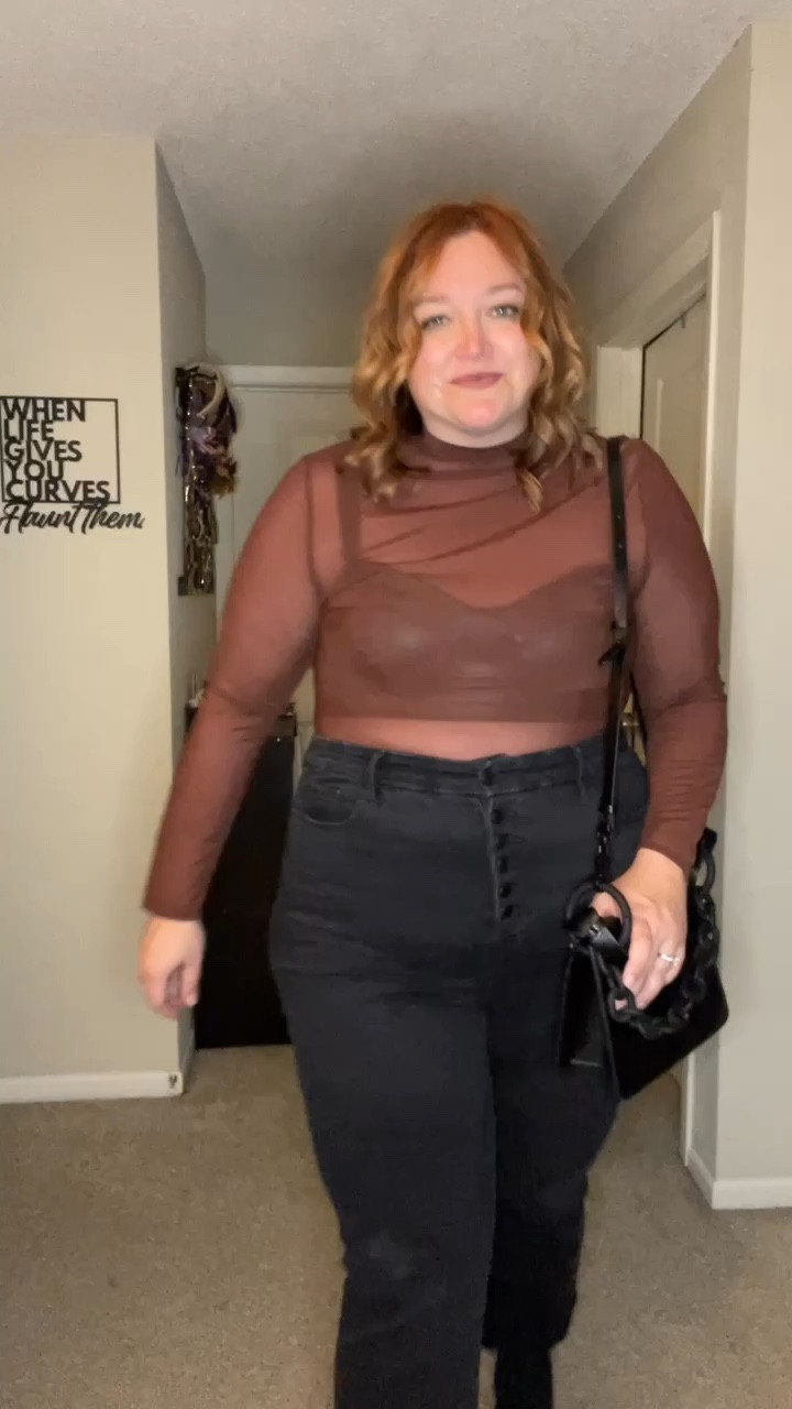 Plus size OOTN

Tarajaneq3 to save at SHEIN - wearing the 3XL as a US 16/18 top

Wearing the 18 in the jeans. Fits TTS

#LTKPlusSize #LTKFindsUnder50 #LTKMidsize