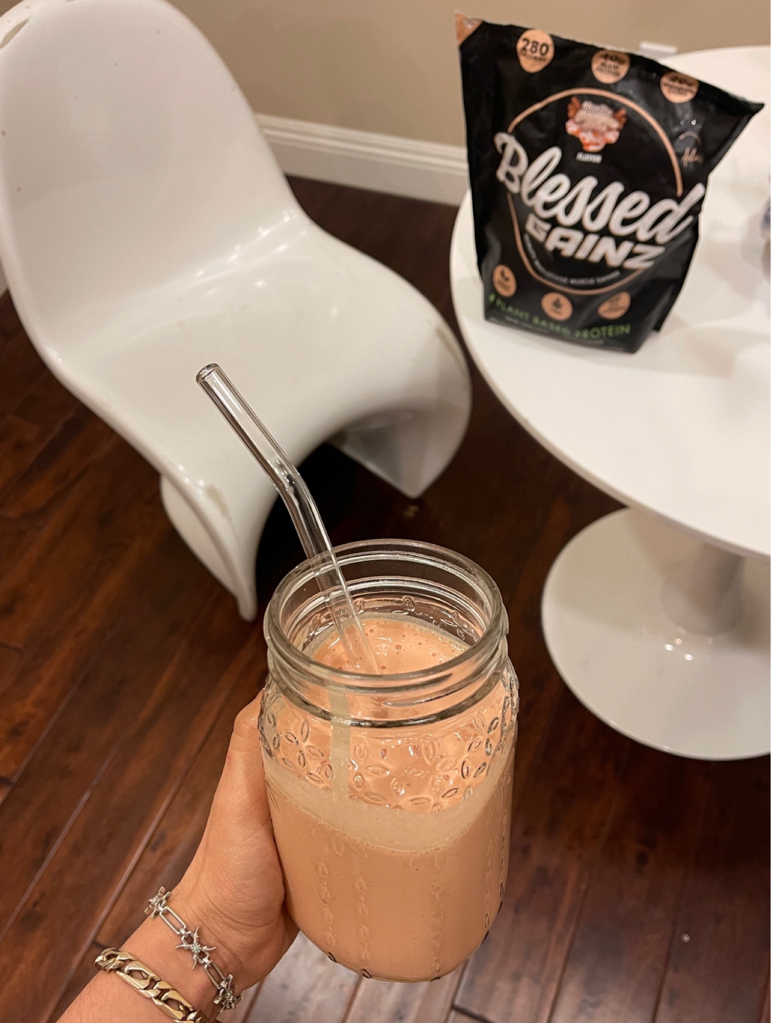 fave protein at the moment🎀  w/ yummy smoothie recipe 💗

- blessed protein gainz in ‘vanilla cinnamon swirl’
- Greek yogurt 
- splash of OJ 
- FROZEN: strawberry, mango, peach & pineapple 

#LTKSeasonal #LTKfitness #LTKbeauty