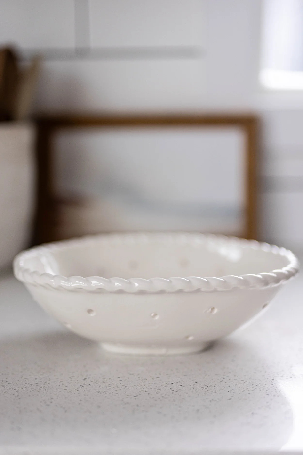 White Stoneware Berry Colander | Luxe B Co
