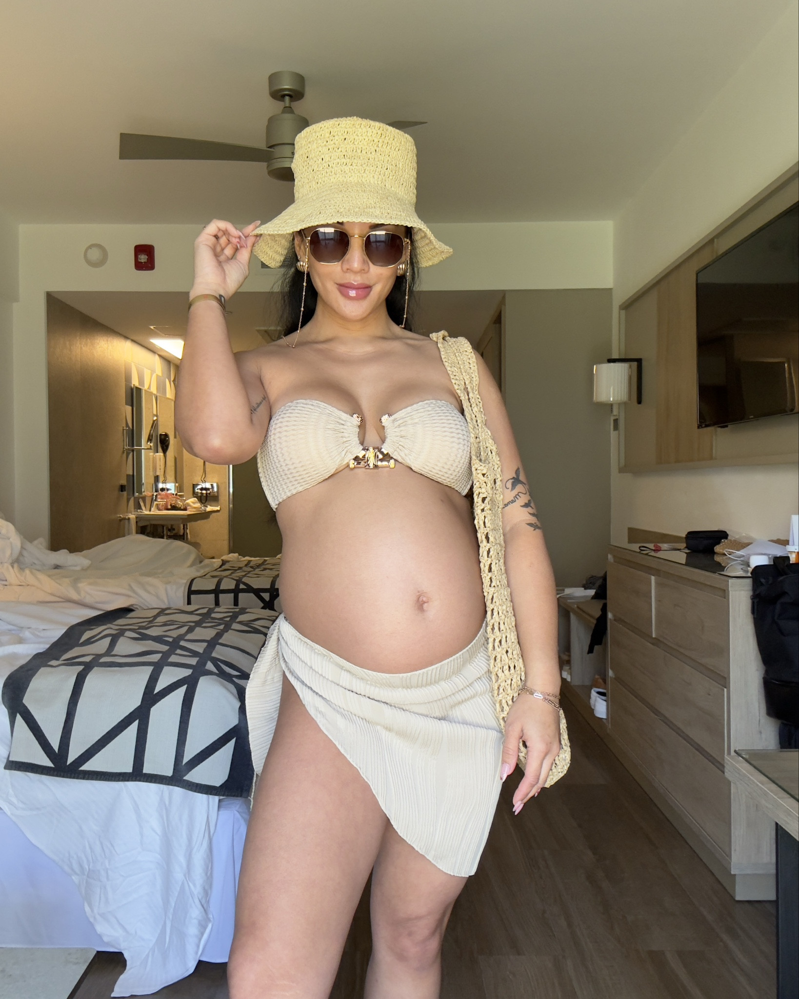 Resort swimming style, resort wear, Vacation swim, vacation style, pregnancy vacation style, maternity vacation style

#LTKSwim #LTKBump #LTKFindsUnder50