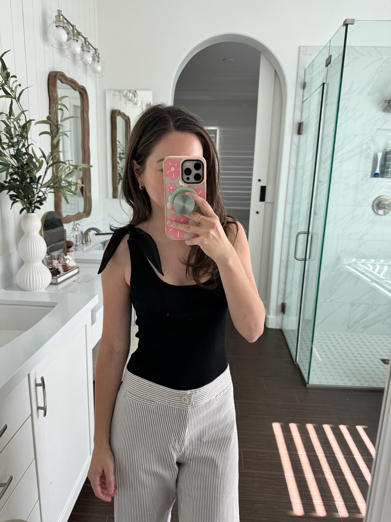 Summer top - petite friendly fashion - summer outfit idea - summer fashion inspo - black top - summer fav - mom outfit 

#LTKStyleTip