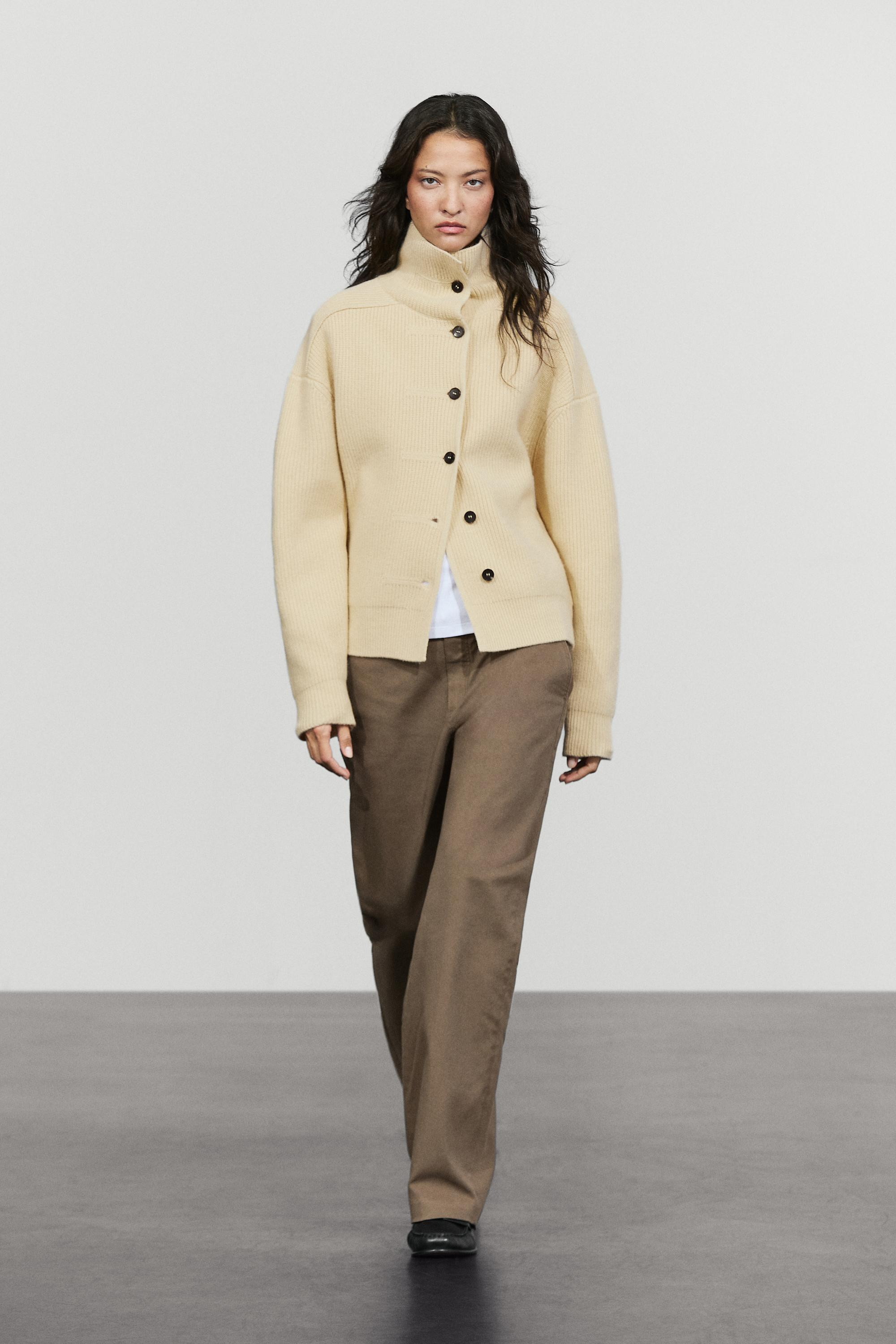 100% wool buttoned knit cardigan | Massimo Dutti UK