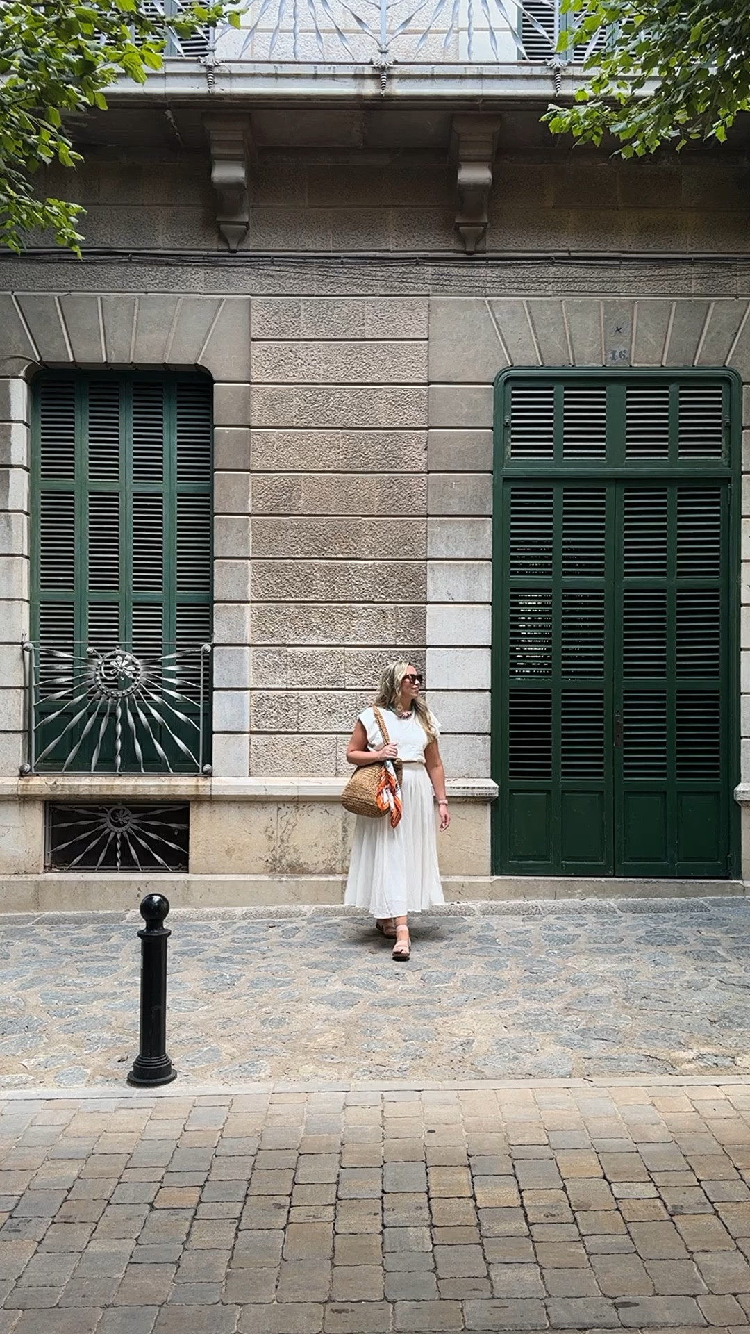 Lulus white two piece set, wearing a large 

#LTKStyleTip #LTKMidsize #LTKFindsUnder100