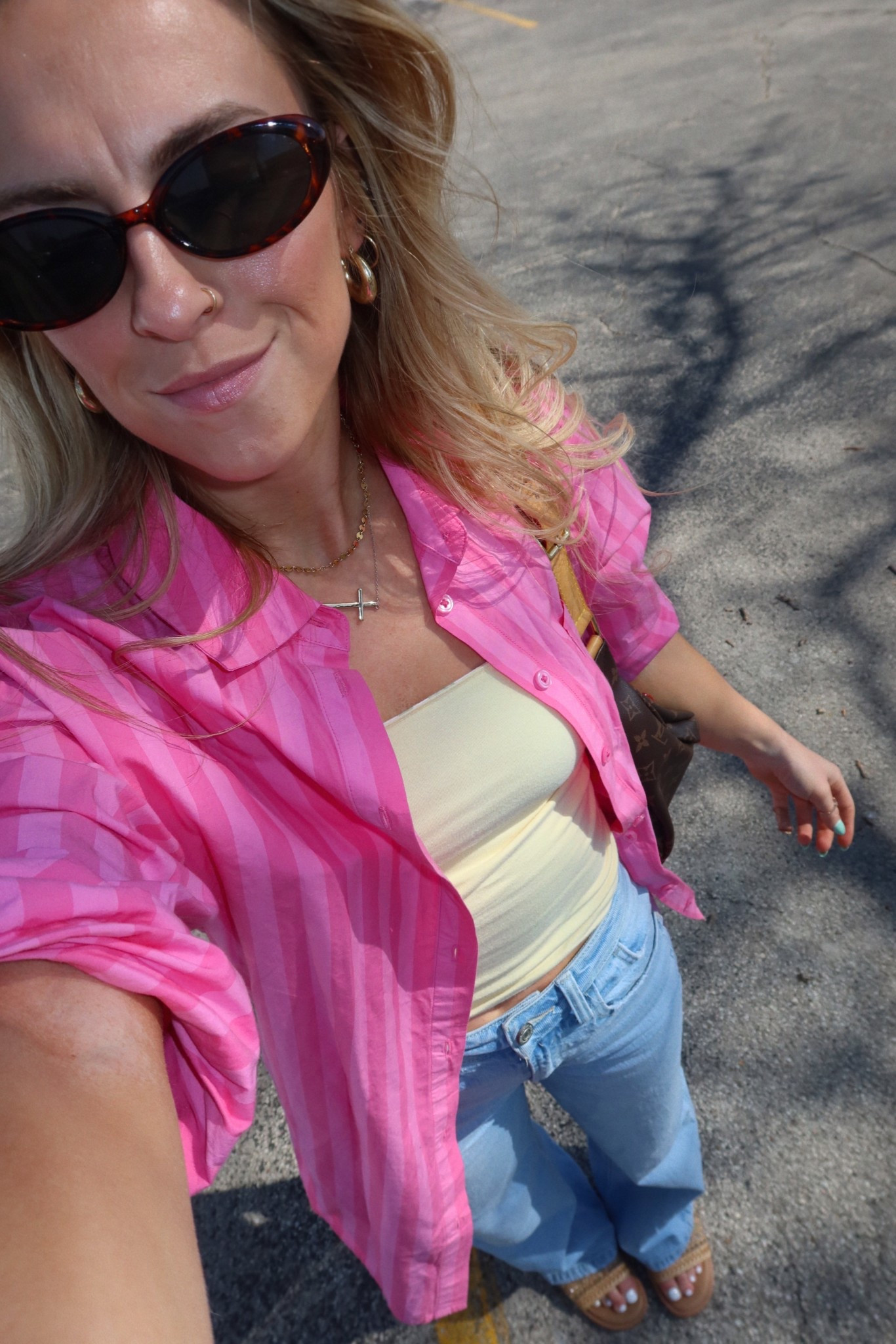 spring ‘fit 🌸🌞

#springfashion #vacationoutfit #springstyle #springootd #bandeau #hollister #targetstyle #casualootd 

#LTKStyleTip #LTKSpringSale #LTKTravel