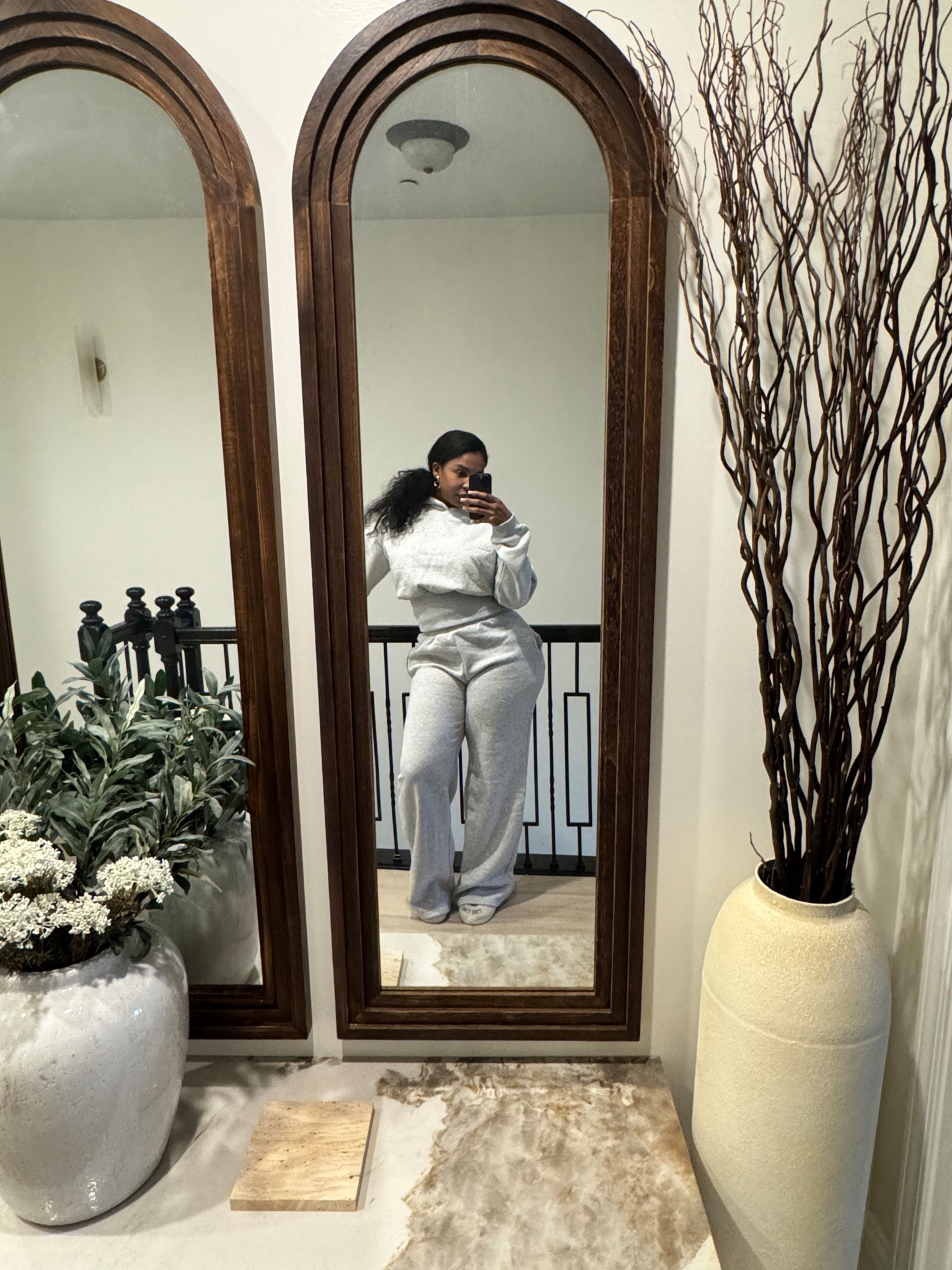 Comfy sweat pants set 

#LTKootd #LTKActive #LTKSaleAlert