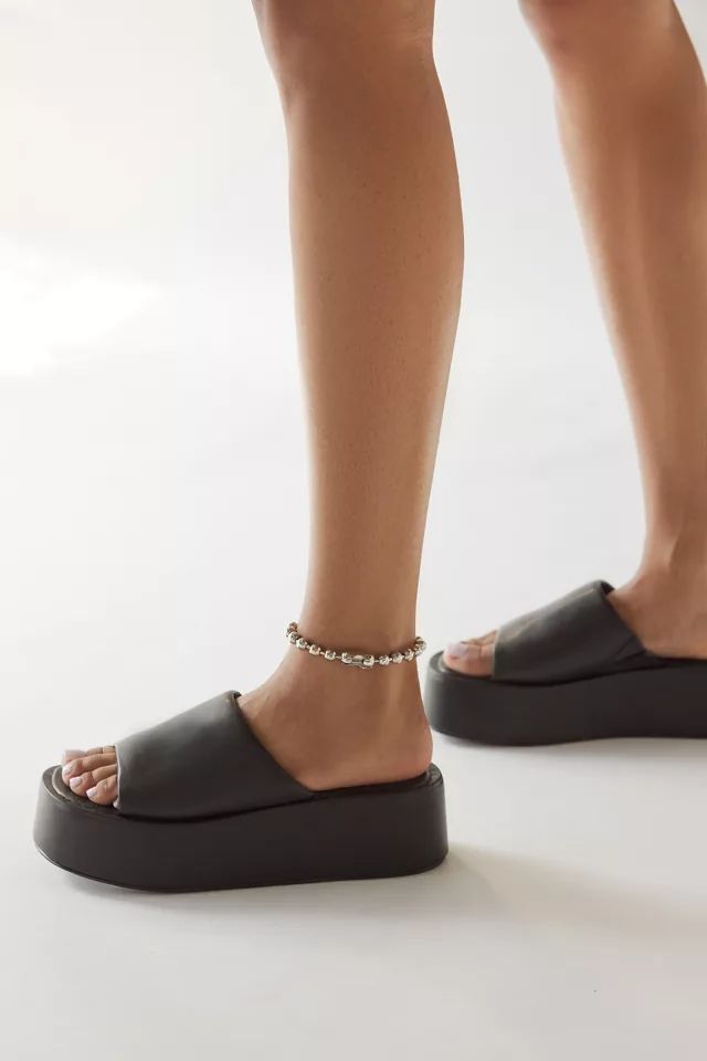 UO Cora Platform Sandal | Urban Outfitters (US and RoW)