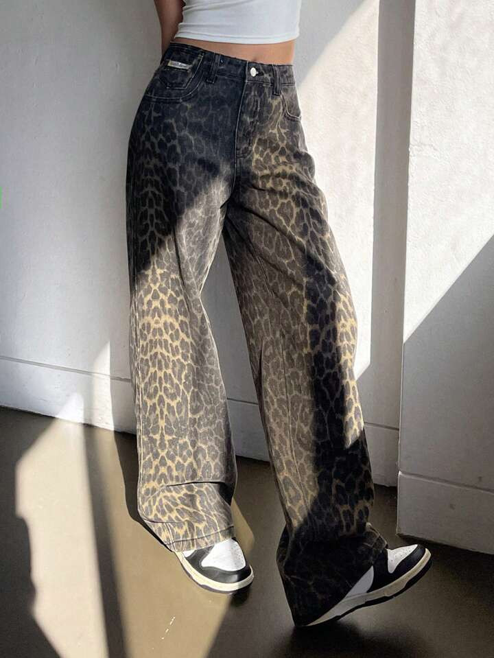 DAZY Women's Simple Leopard Print Front Button Pocket Casual Denim Pants | SHEIN