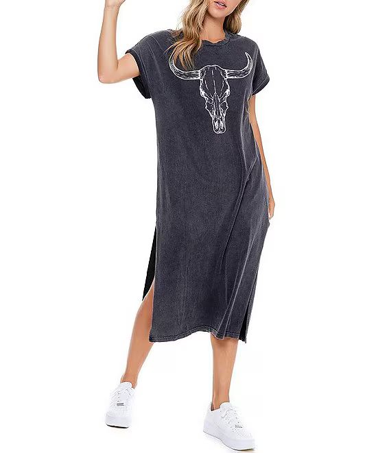 Short Sleeve Bull T-Shirt Midi Dress | Dillard's