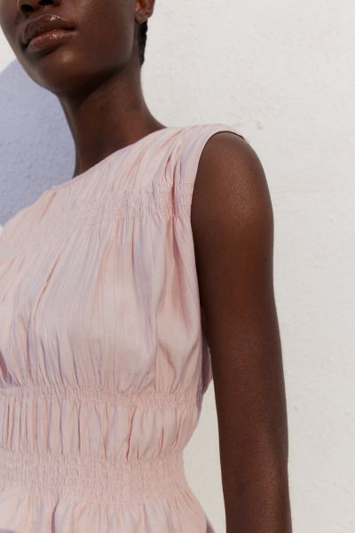 Smocked Top - Powder pink - Ladies | H&M US | H&M (US + CA)