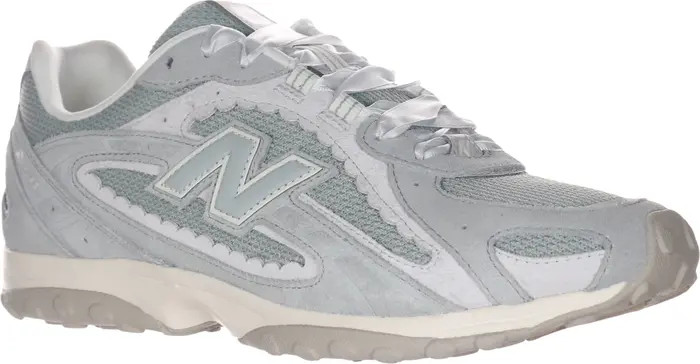 New Balance Gender Inclusive 204L Sneaker | Nordstrom | Nordstrom