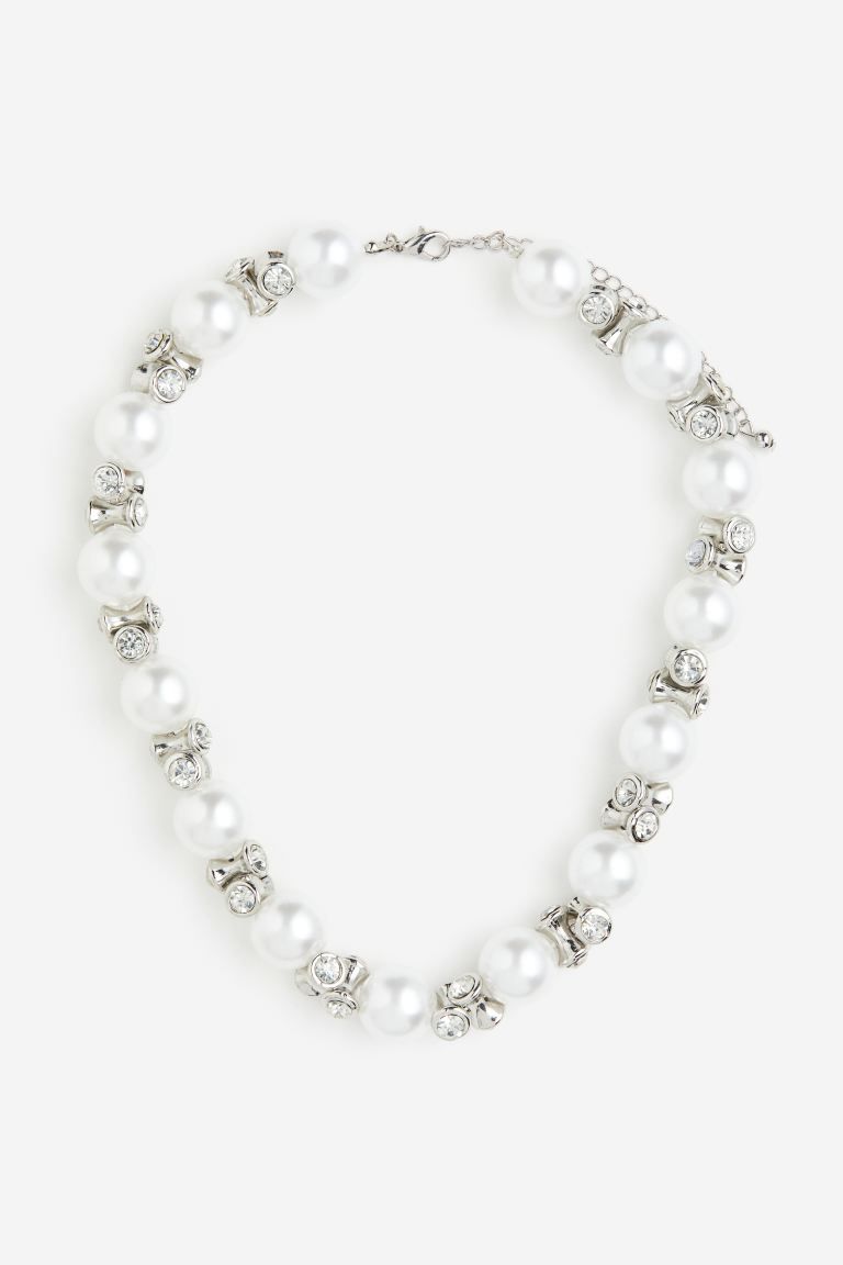 Short Beaded Necklace | H&M (US + CA)