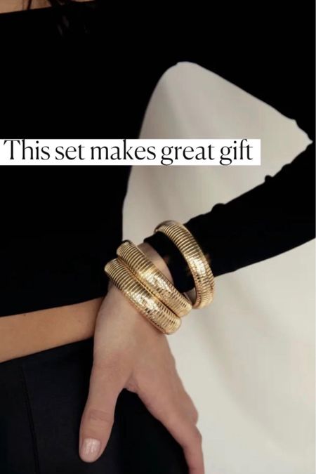 Gold bracelets
Gift ideas


#LTKfindsunder50