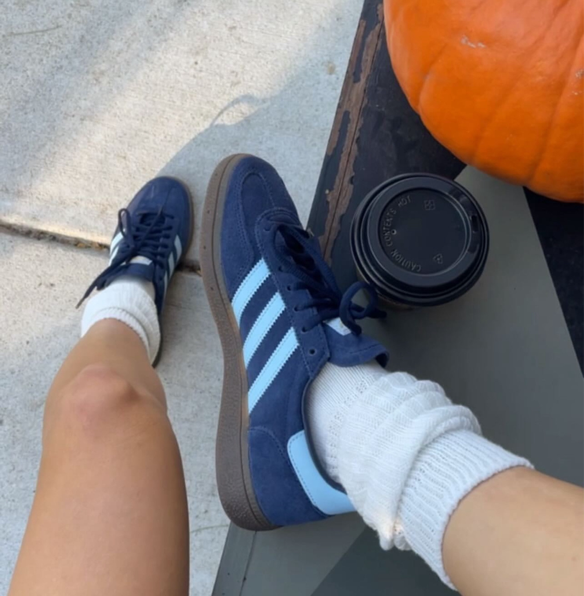 love this colorway 🫐🤍✨

#LTKSeasonal #LTKShoeCrush #LTKHoliday