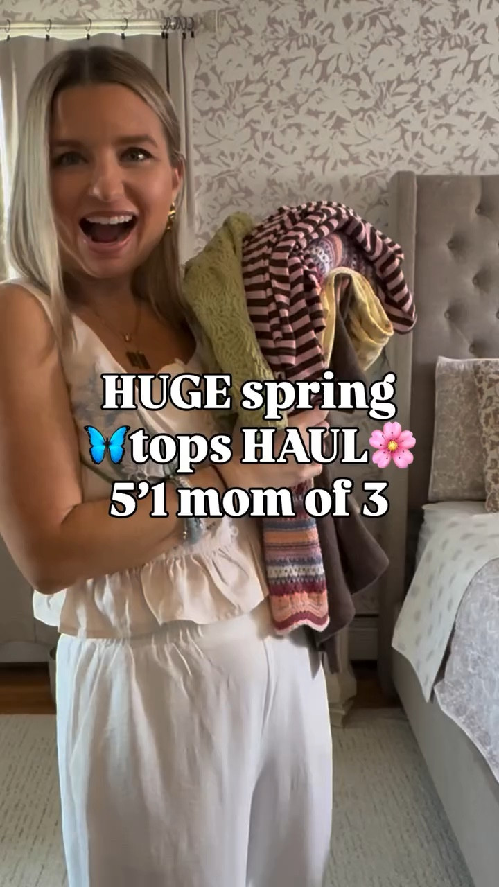 Loving all of these tops! Comment SHOP for a 🔗! 🦋 💕 

#petitestyle #petitehaul #petitefriendly #petitepants #style styling styleinspo ootd outfits grwm springtime summertime petite style