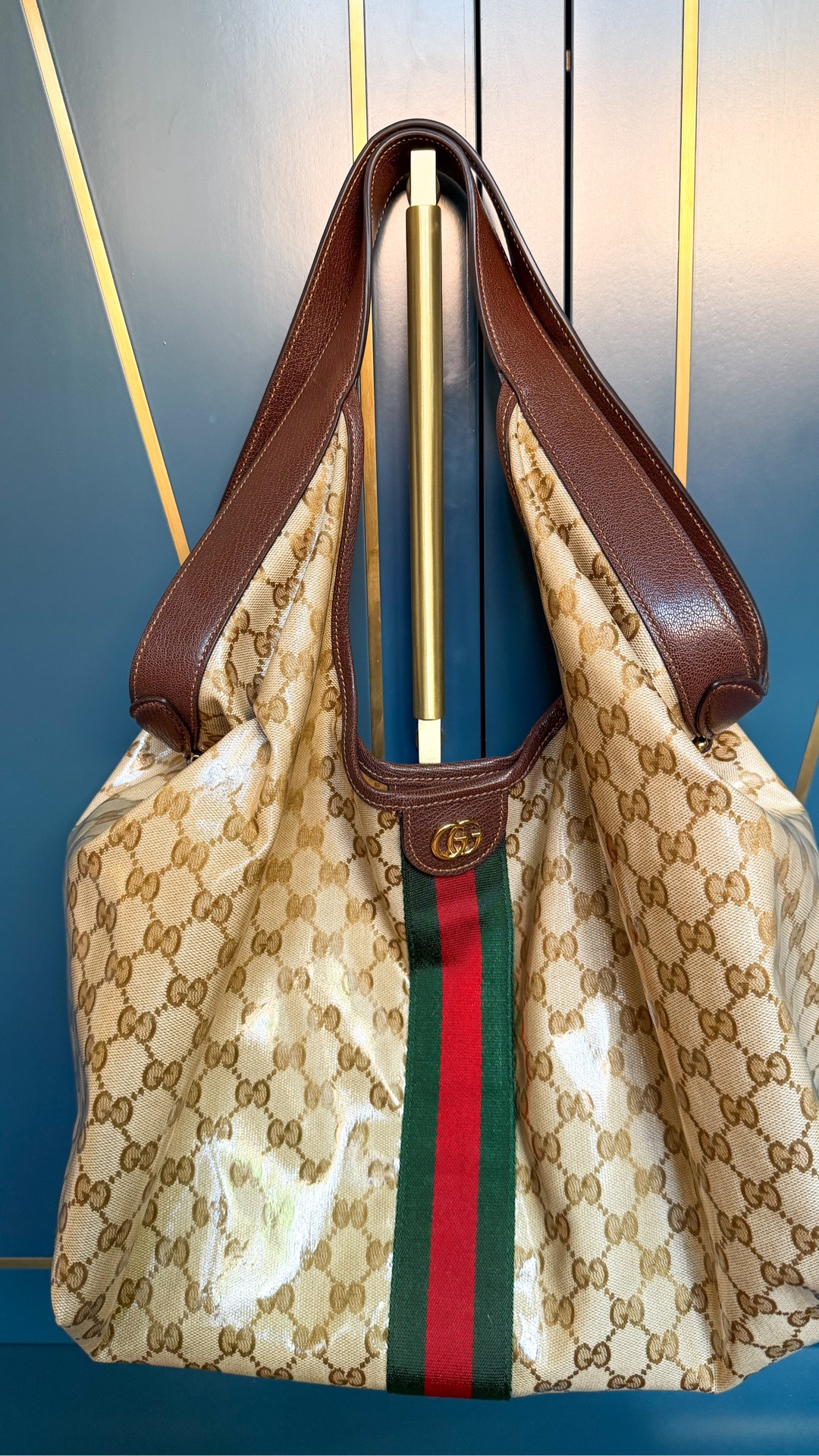the bag is finally back at Gucci!! my go to slouchy tote in clear coated canvas •

#LTKmomlife #LTKTravel #LTKgrwm