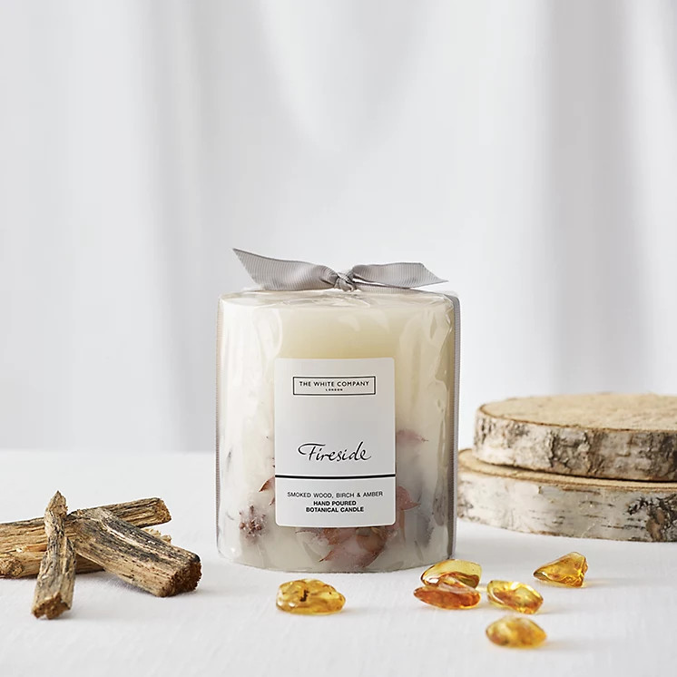 Fireside Botanical Candle – Medium | The White Company UK & ROW