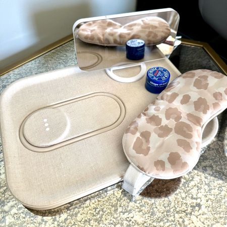 Bedside table iPhone charging pad & mirror alarm clock

#LTKfindsunder100 #LTKhome