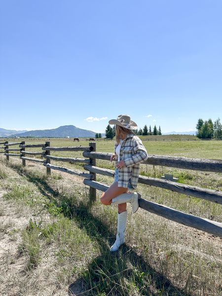 What I wore in jackson hole! I packed this shacket for 2 trips now so I’d consider it a must have if you’re visiting during transitional weather. I paired it with a comfy bodysuit and my favorite denim shorts and white western boots. I wore these every day on the trip! 

#LTKSeasonal